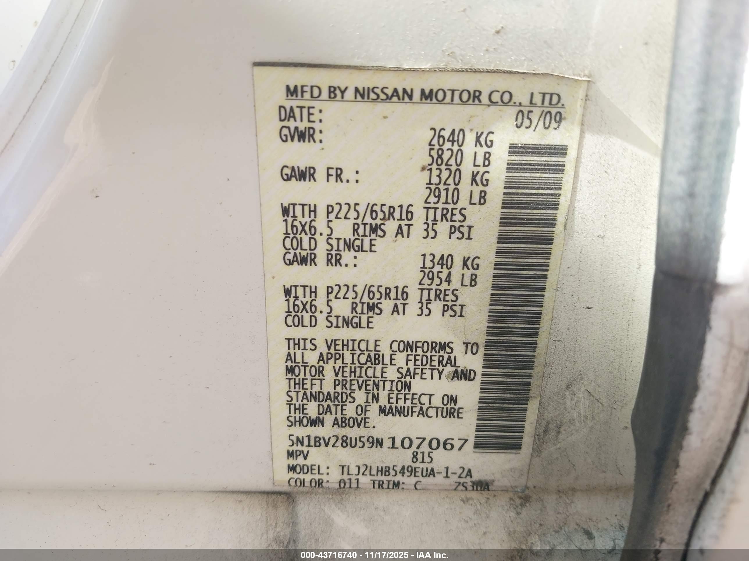 NISSAN QUEST image 9