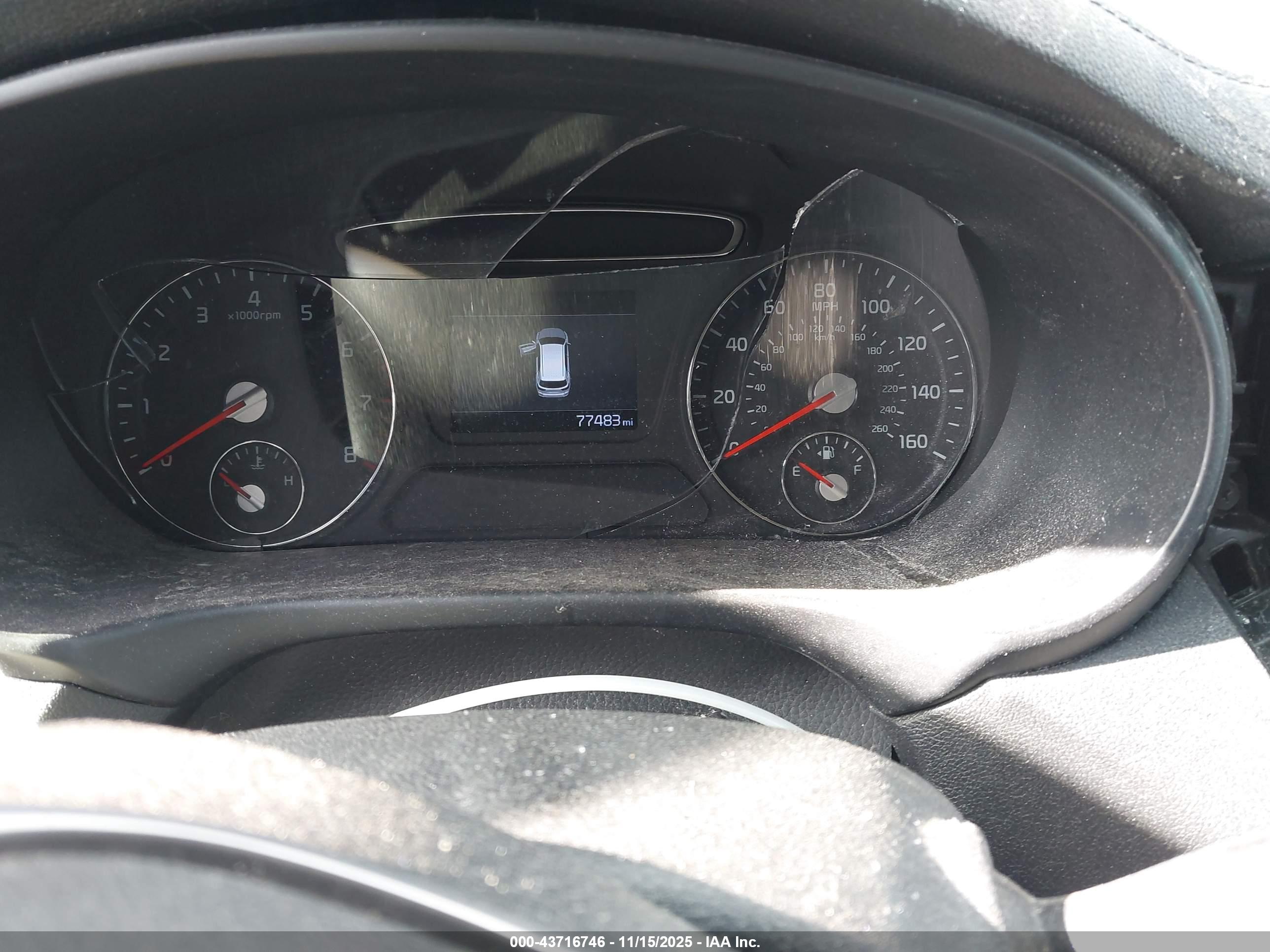 KIA SORENTO image 7