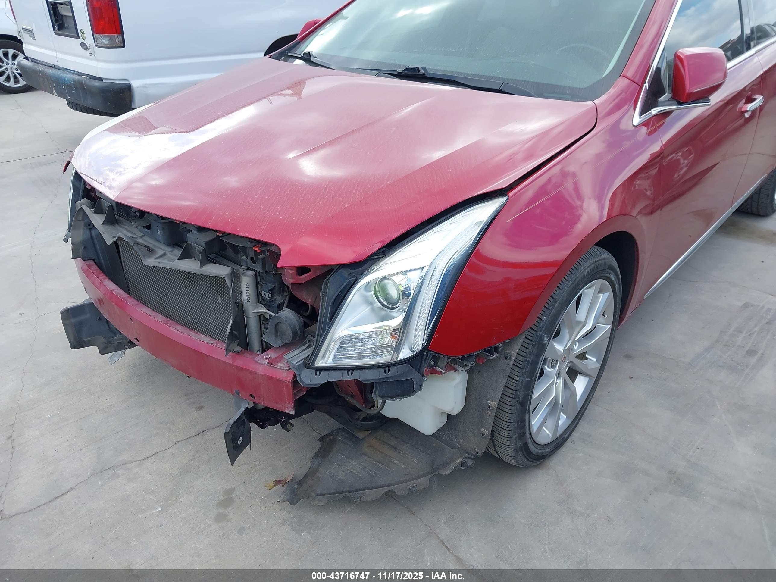 CADILLAC XTS image 6