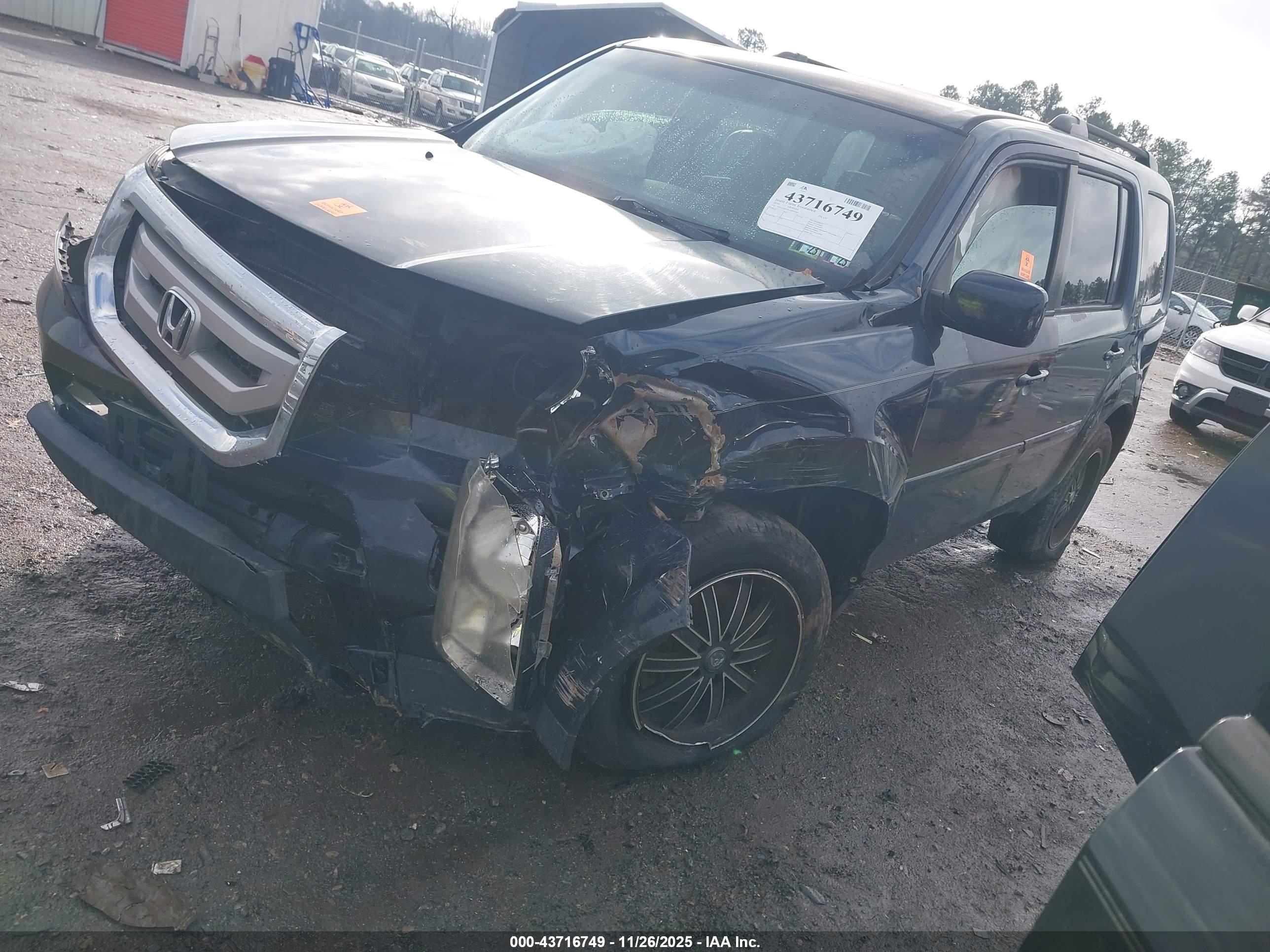 HONDA PILOT image 2