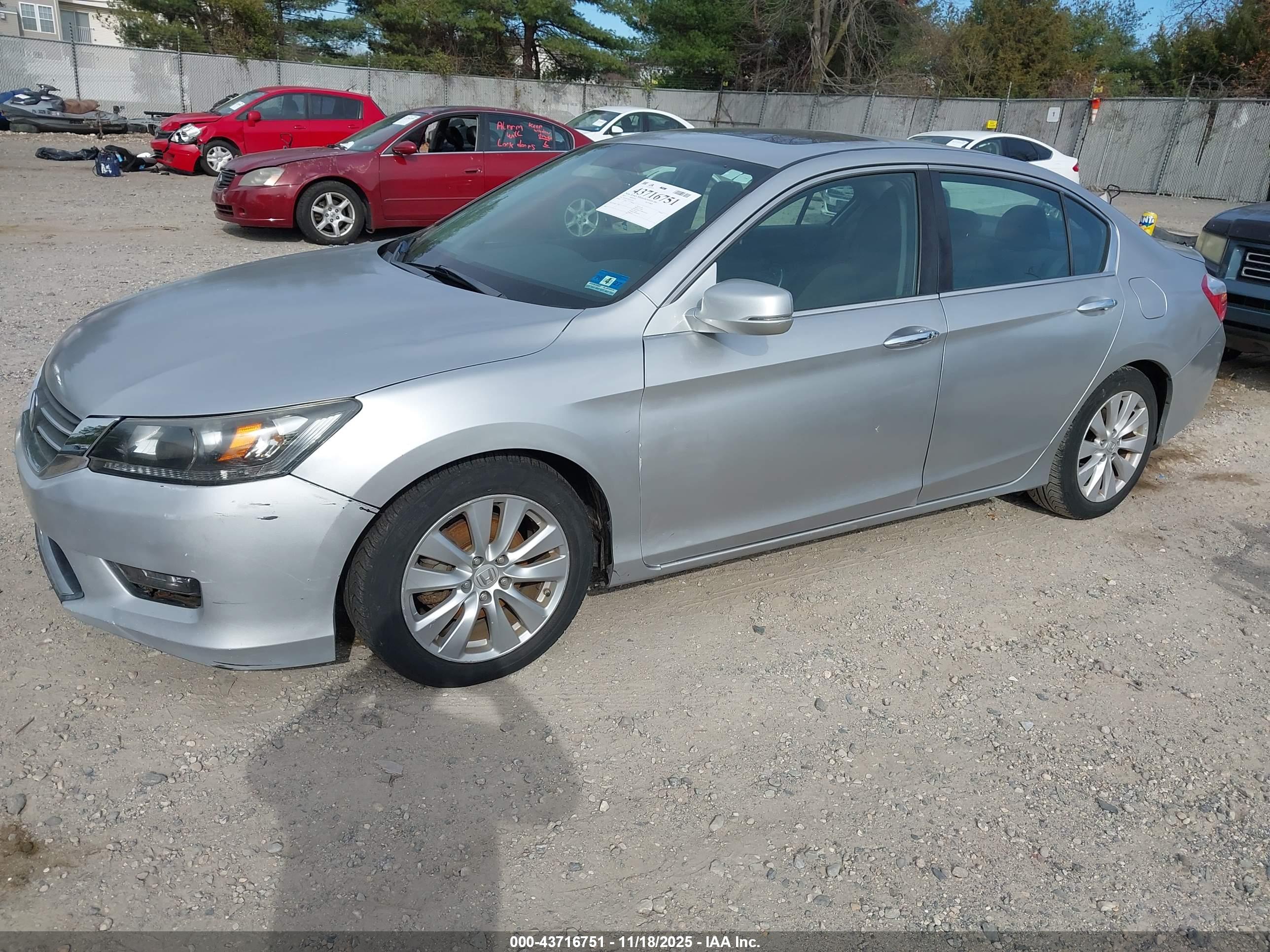 HONDA ACCORD image 2