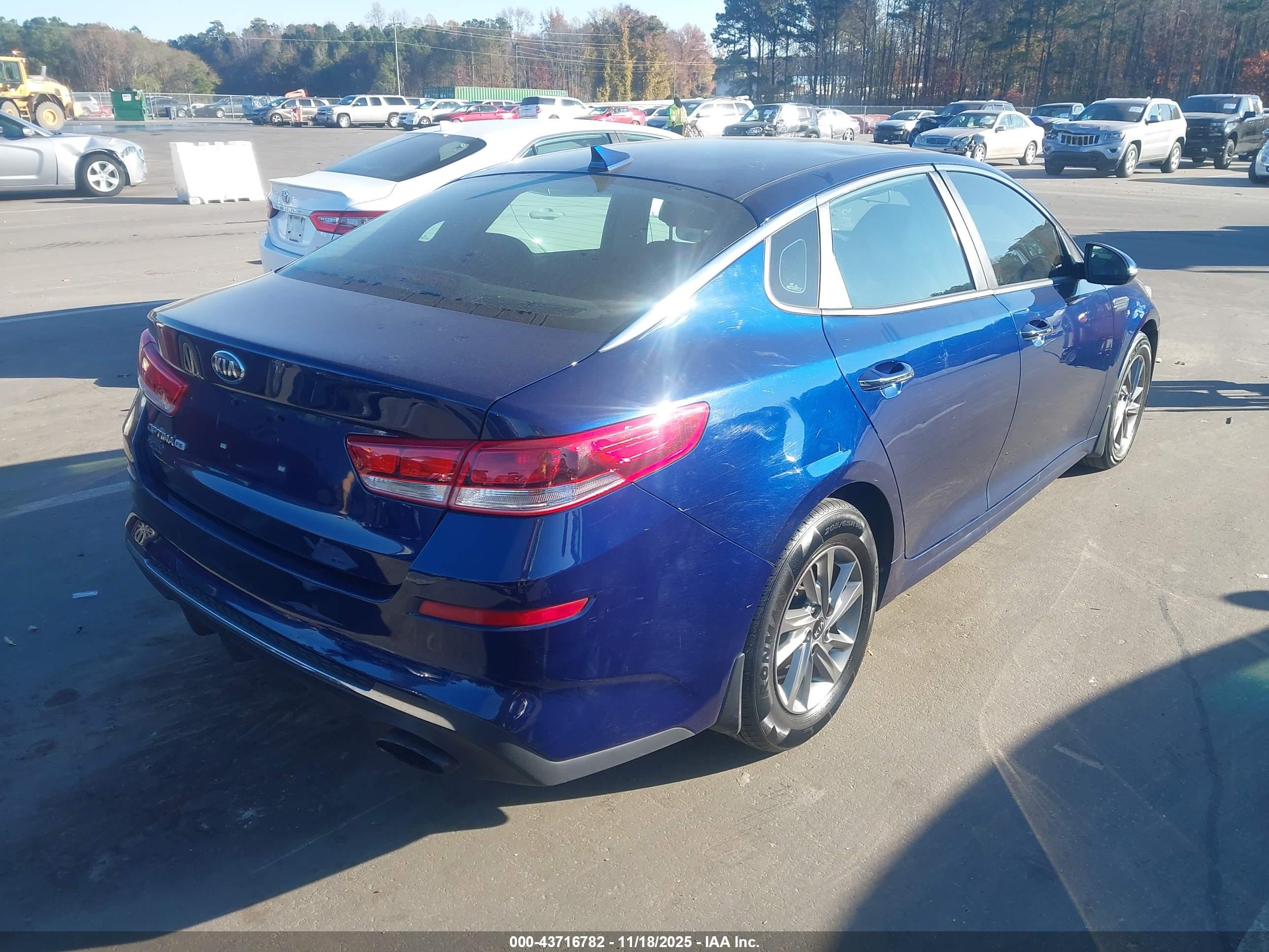 KIA OPTIMA image 4