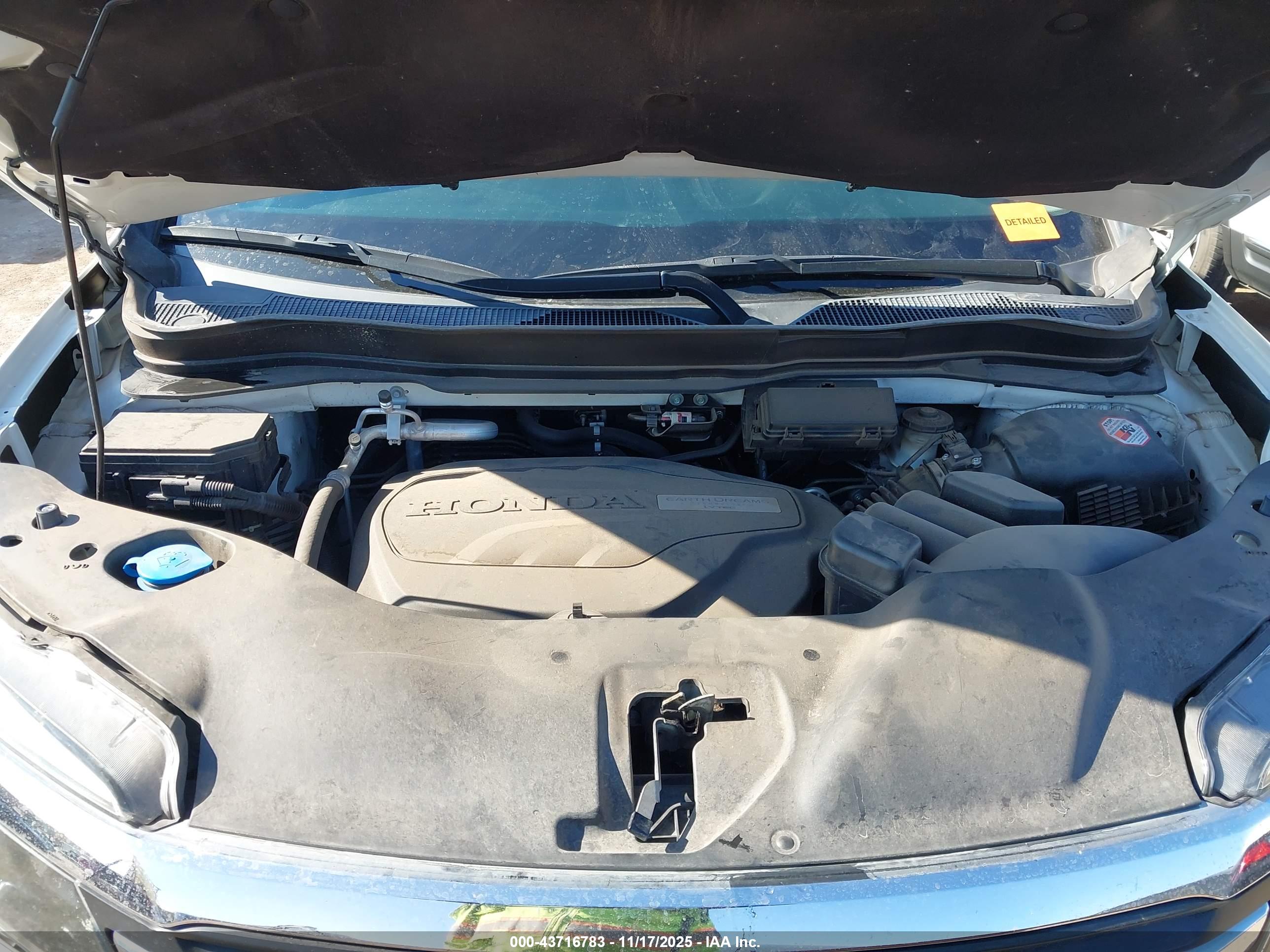 HONDA PILOT image 10