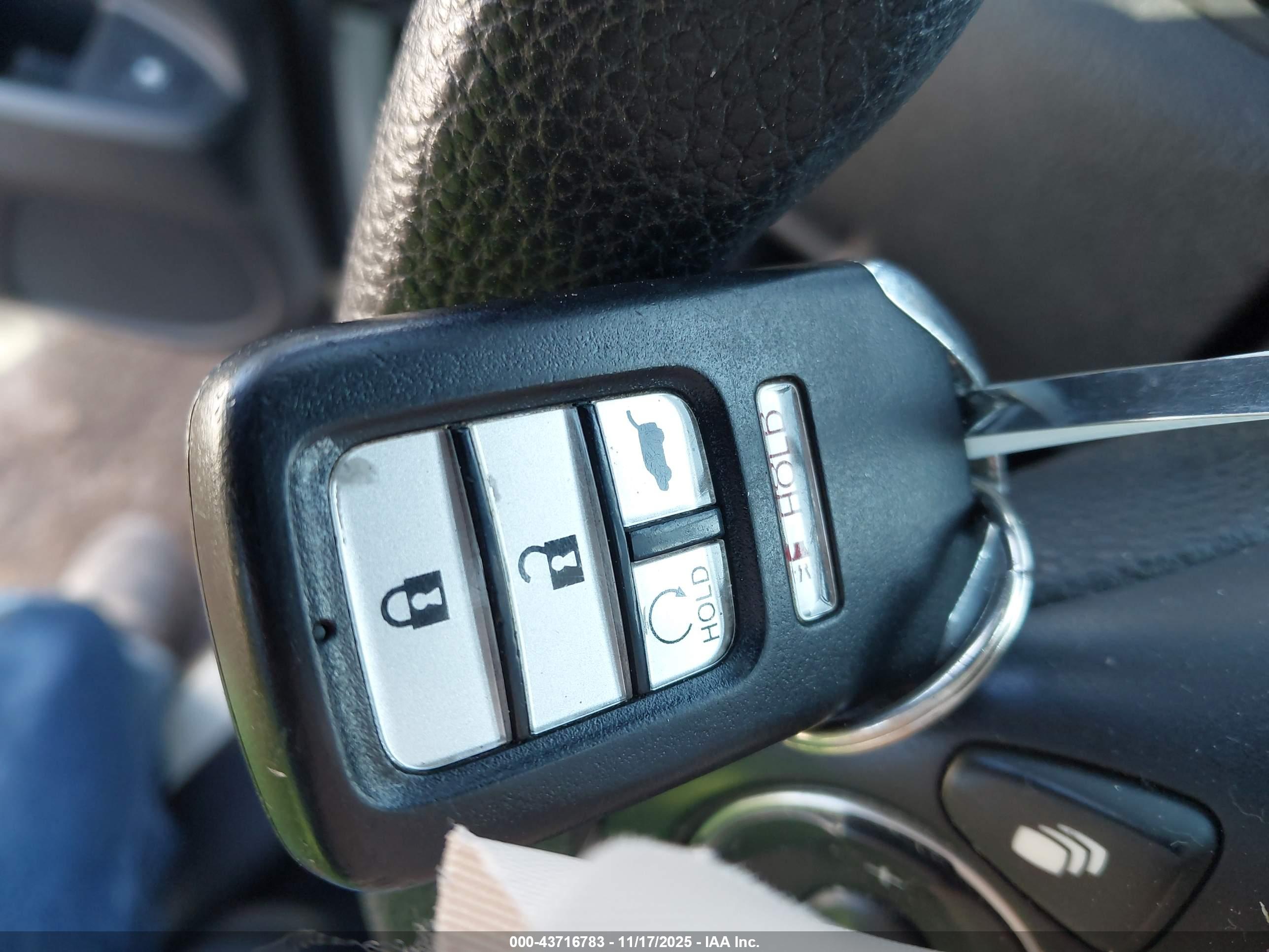 HONDA PILOT image 11