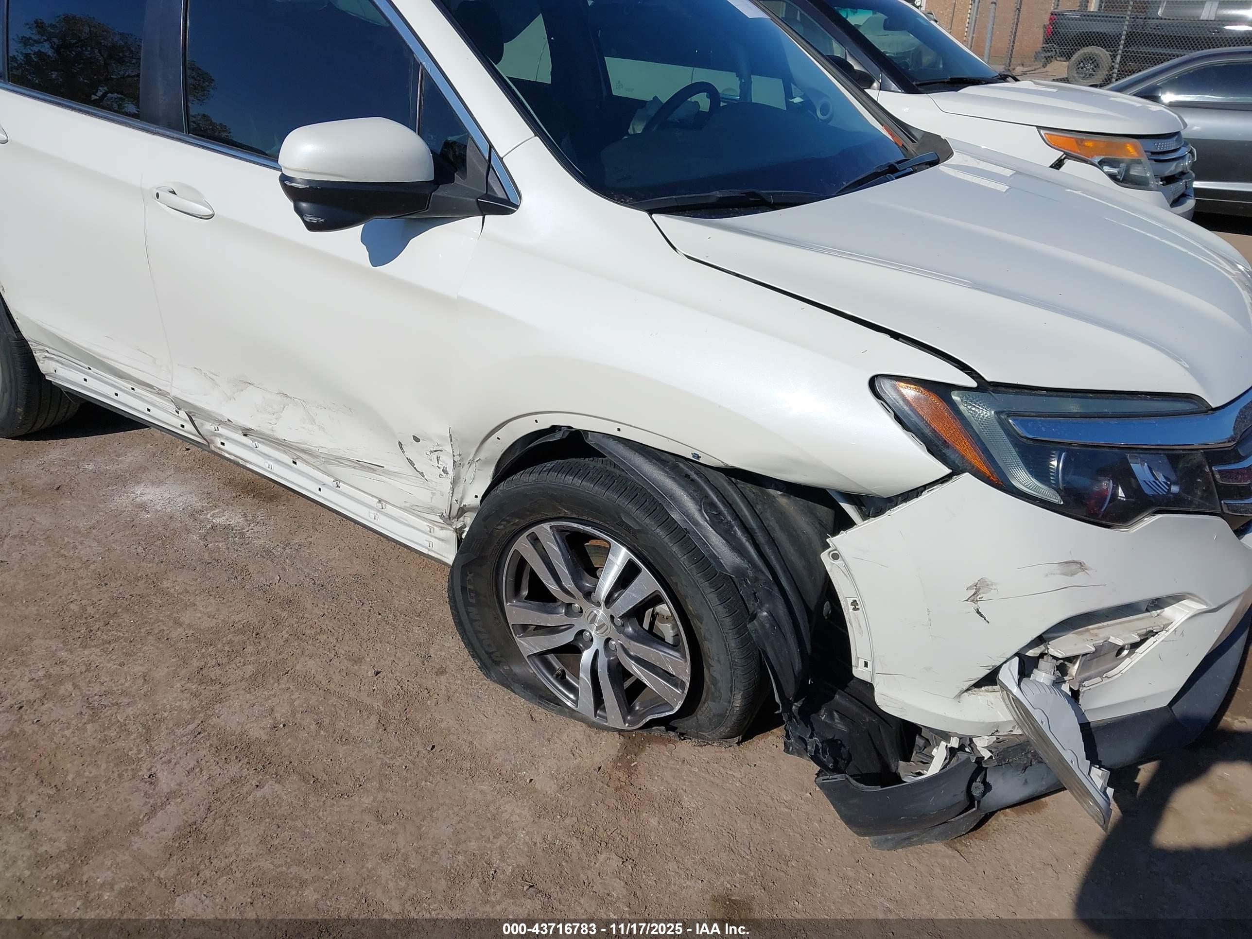 HONDA PILOT image 6
