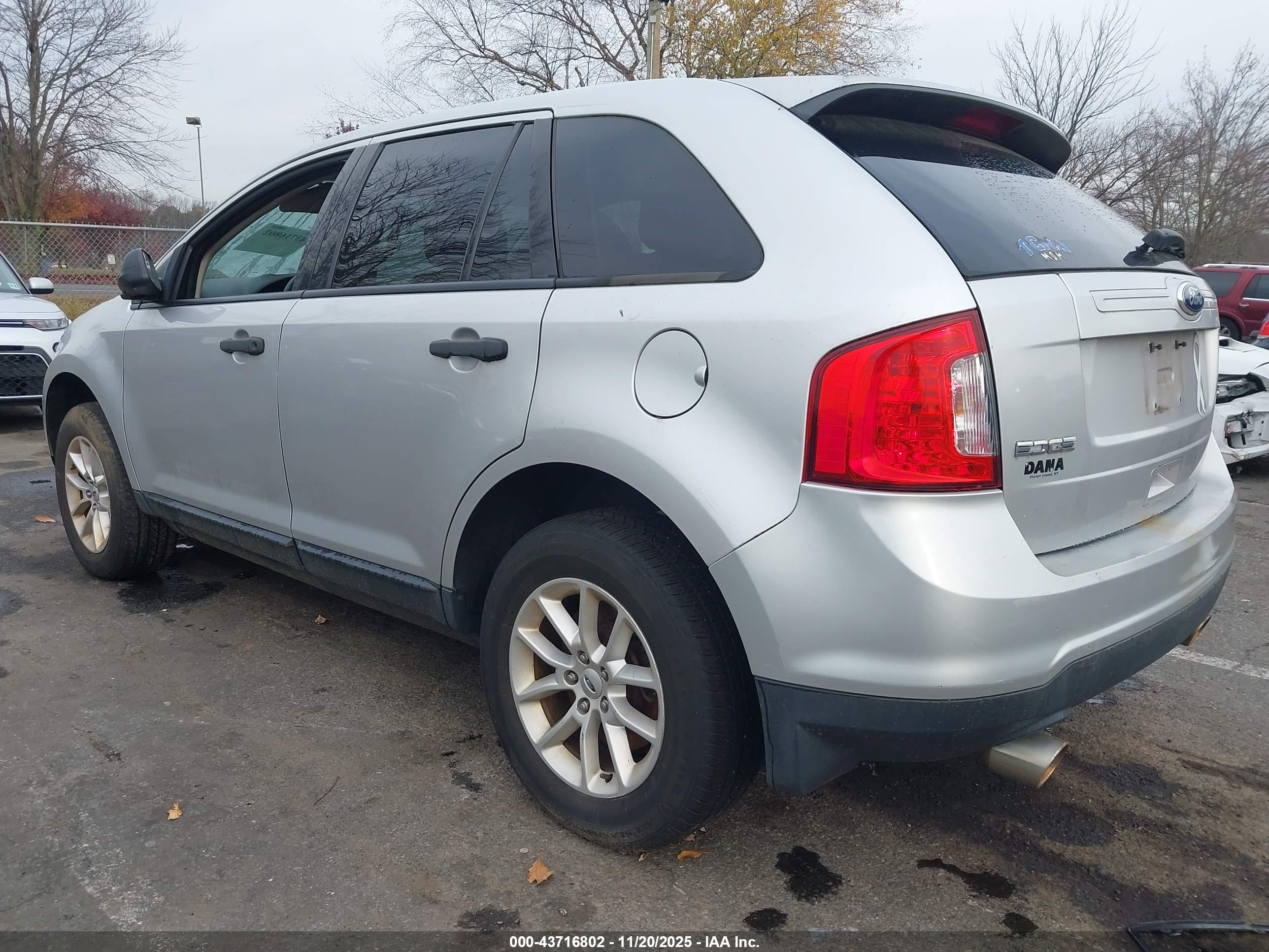 FORD EDGE image 3