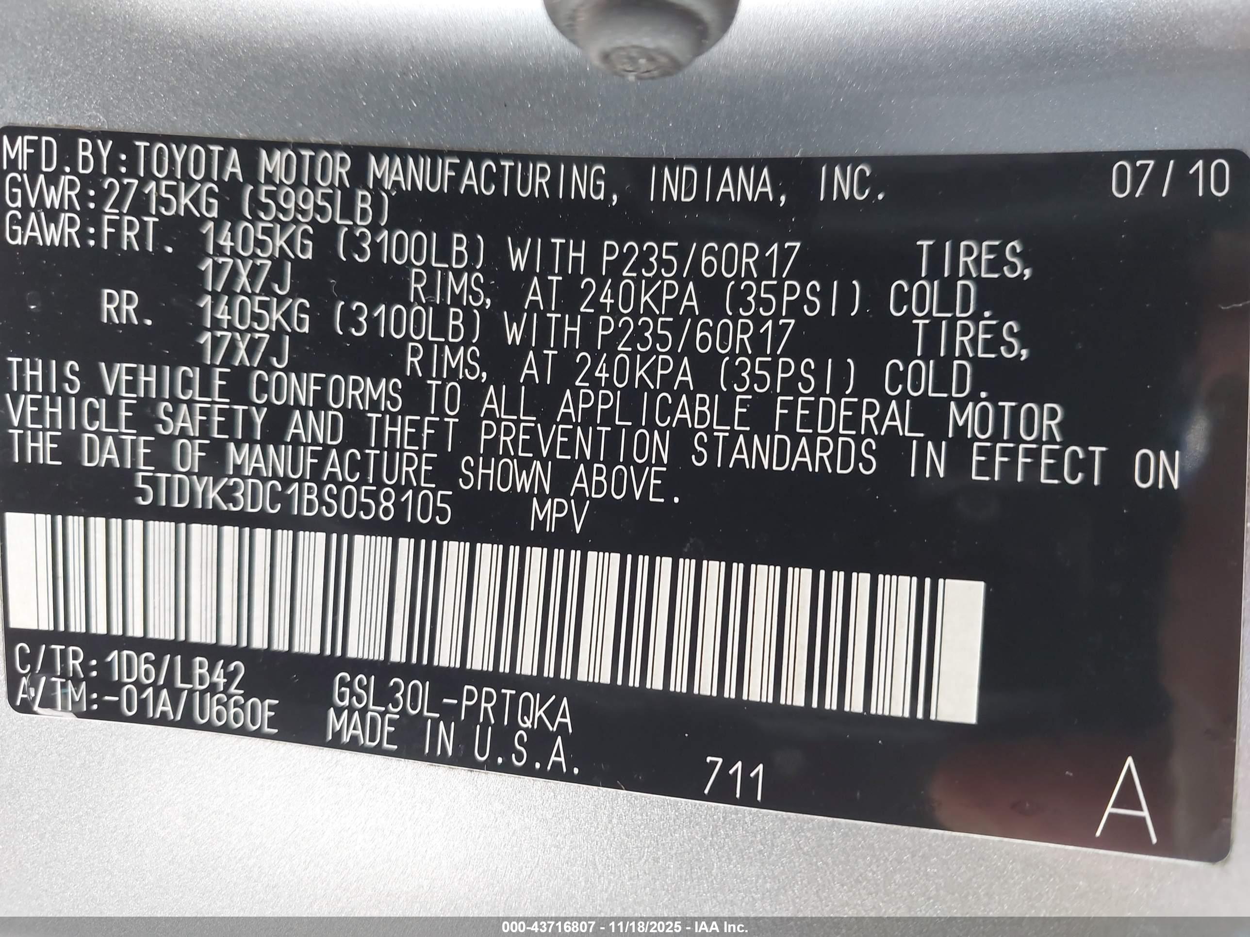 TOYOTA SIENNA image 9