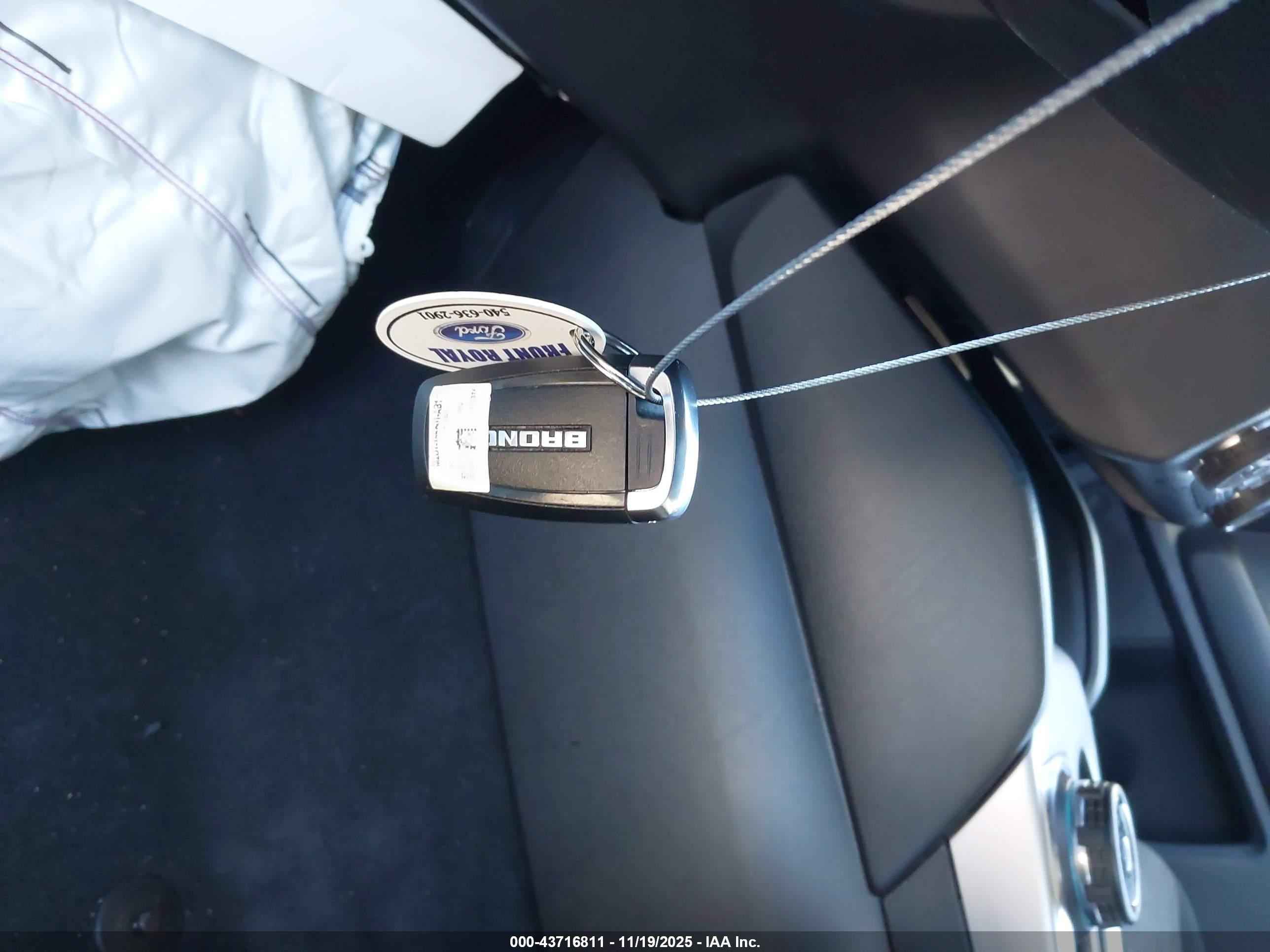 FORD BRONCO image 11