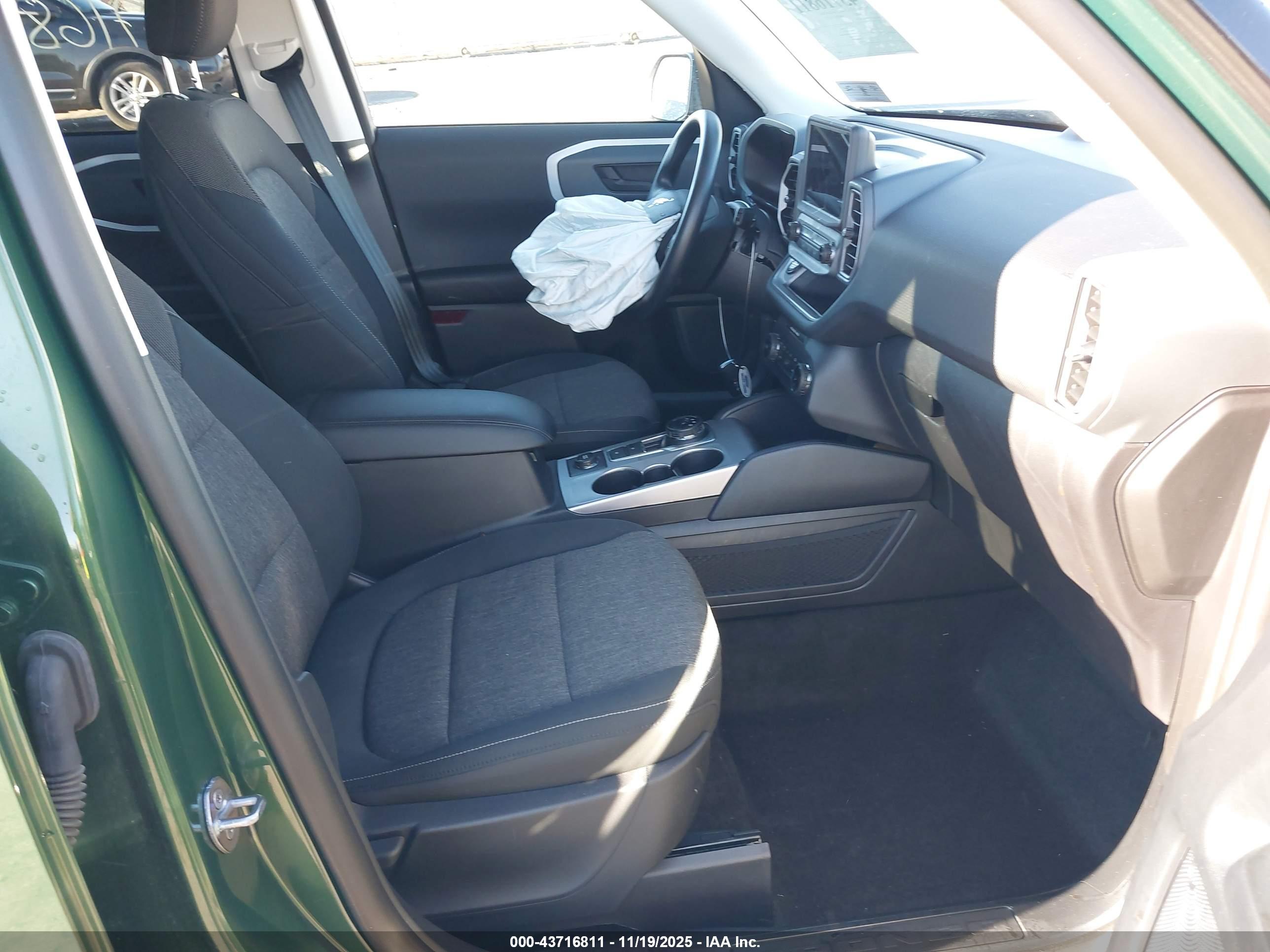 FORD BRONCO image 5