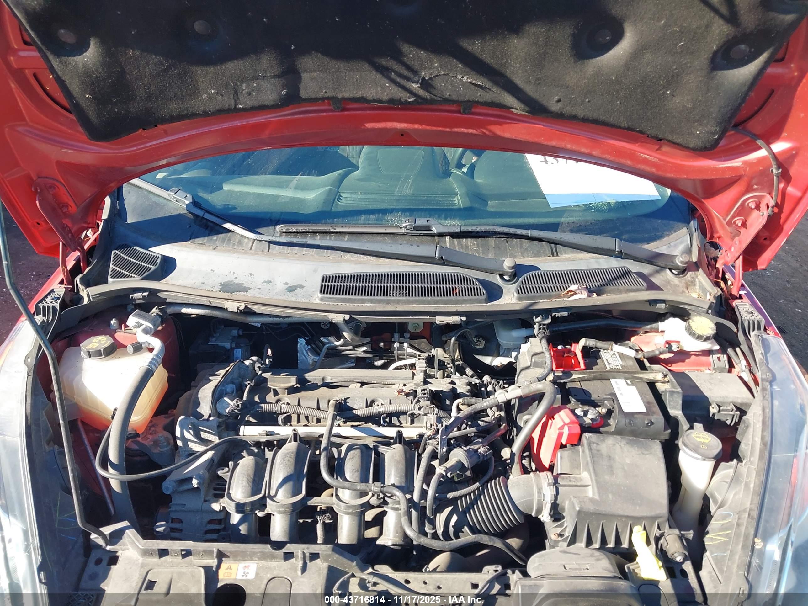 FORD FIESTA image 10