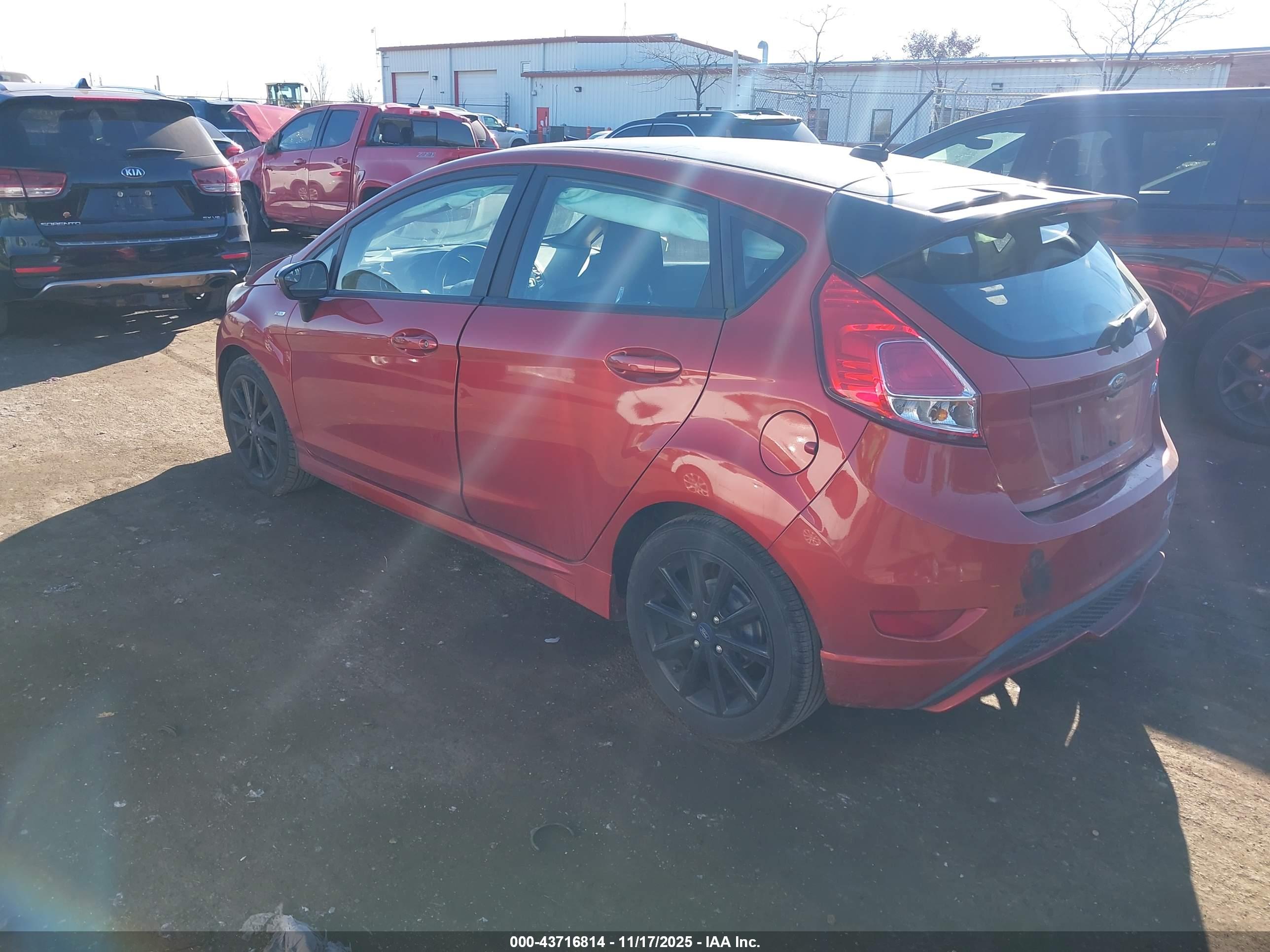 FORD FIESTA image 3