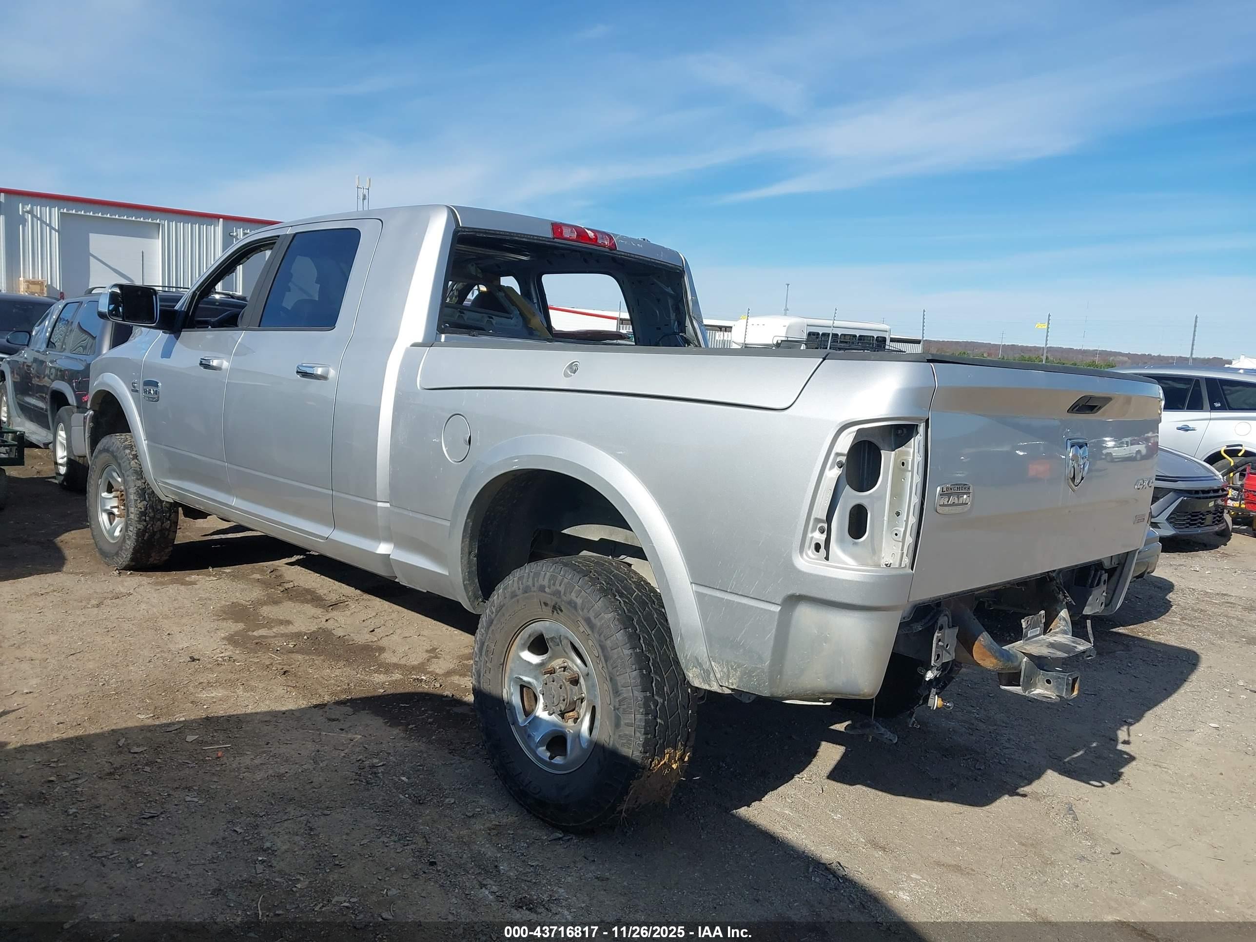 RAM 2500 image 3