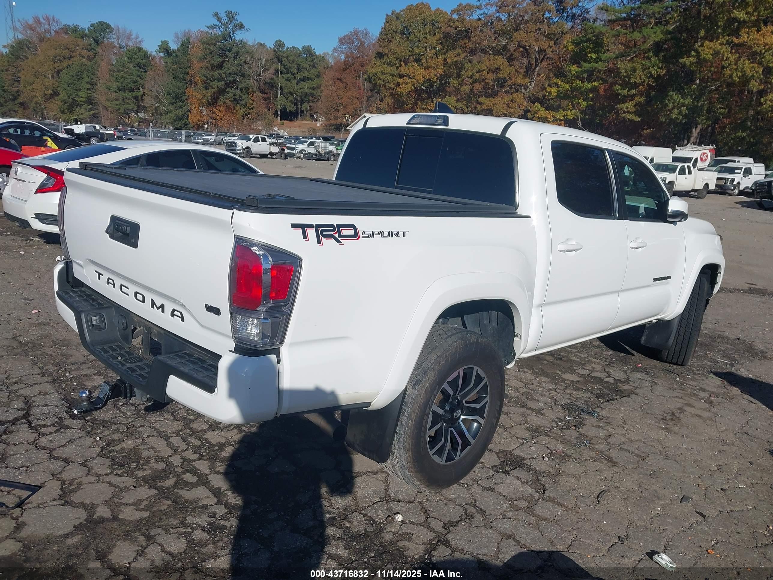 TOYOTA TACOMA image 4
