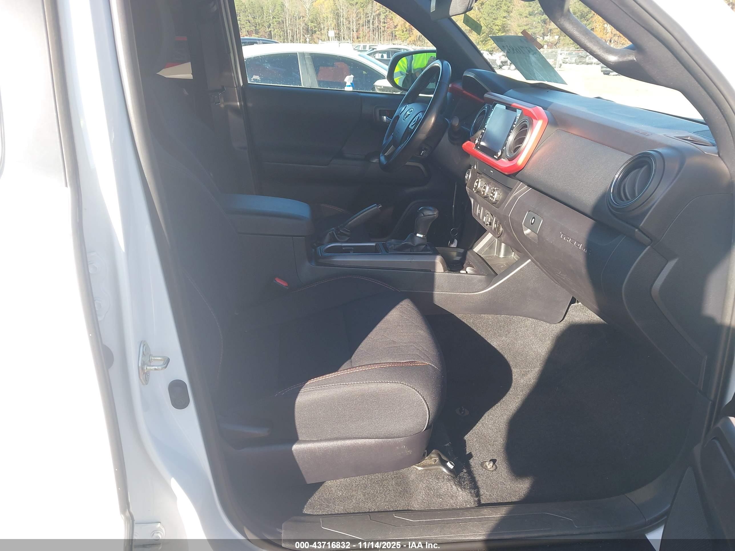 TOYOTA TACOMA image 5