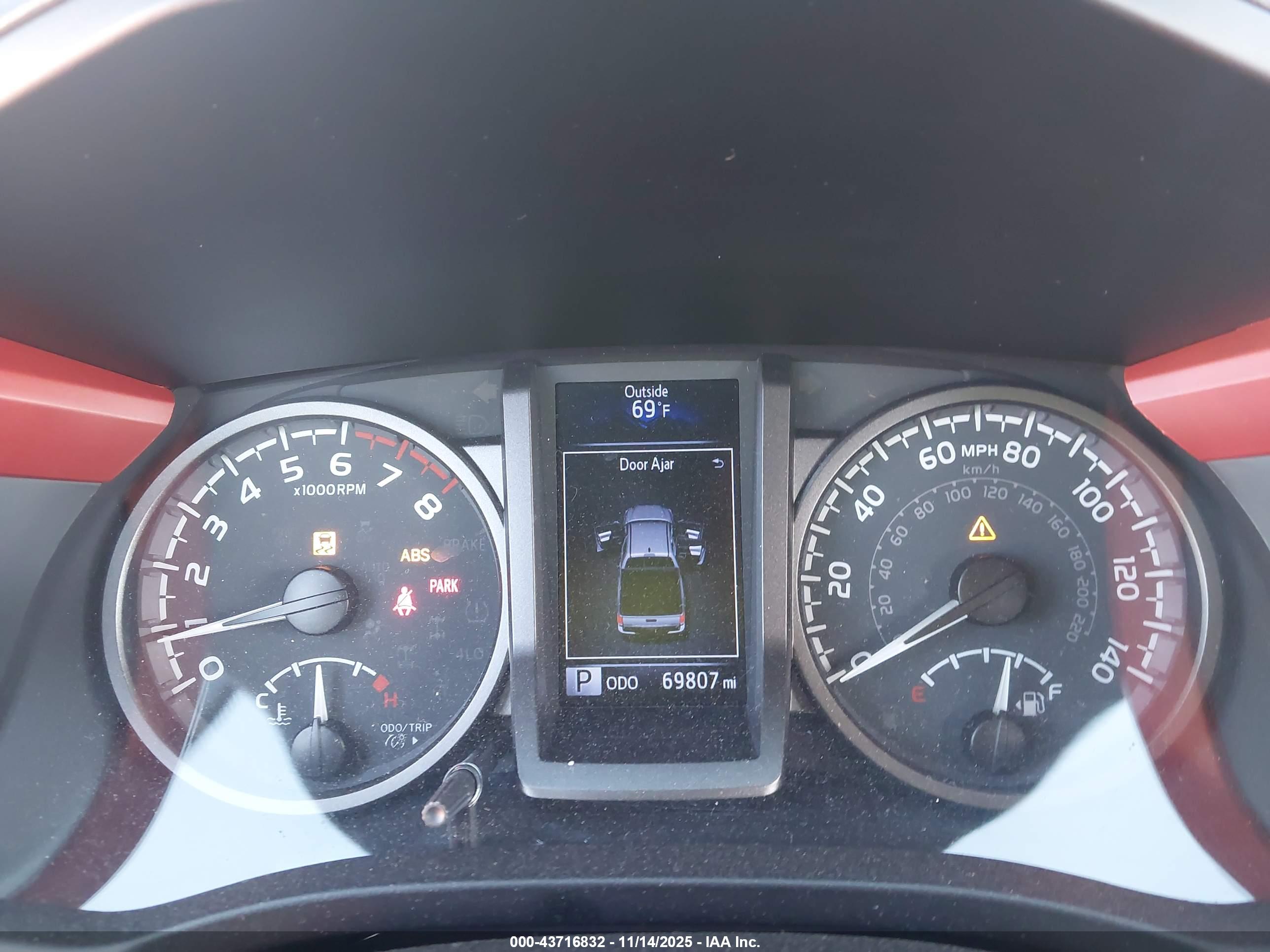 TOYOTA TACOMA image 7