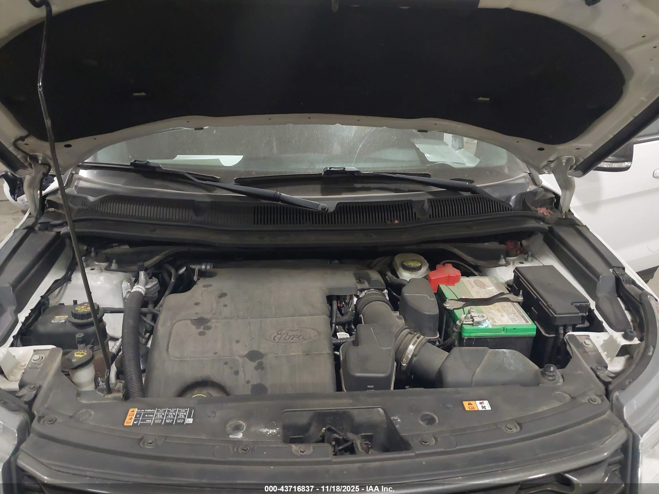 FORD EXPLORER image 10