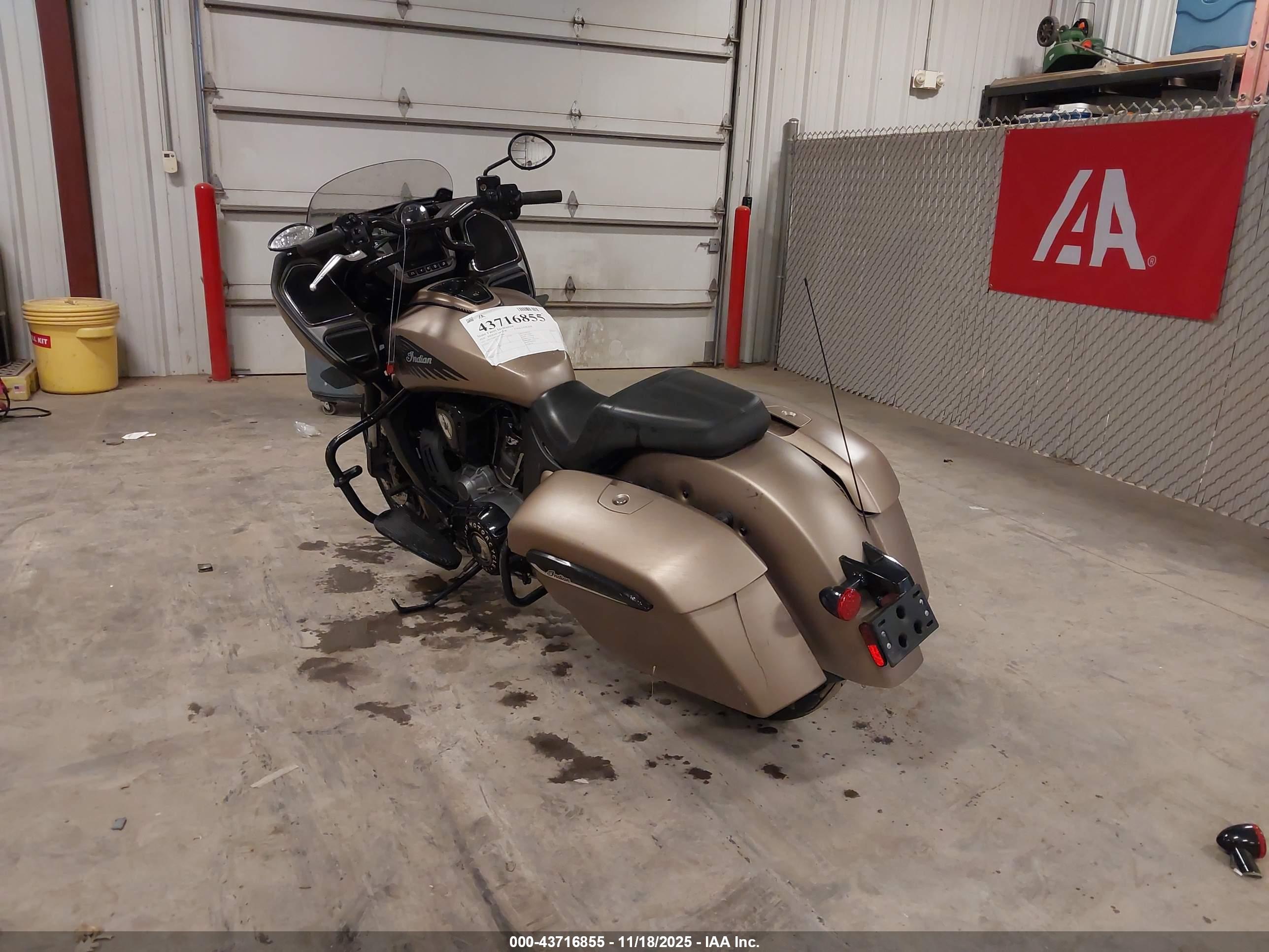 INDIAN MOTORCYCLE image 3