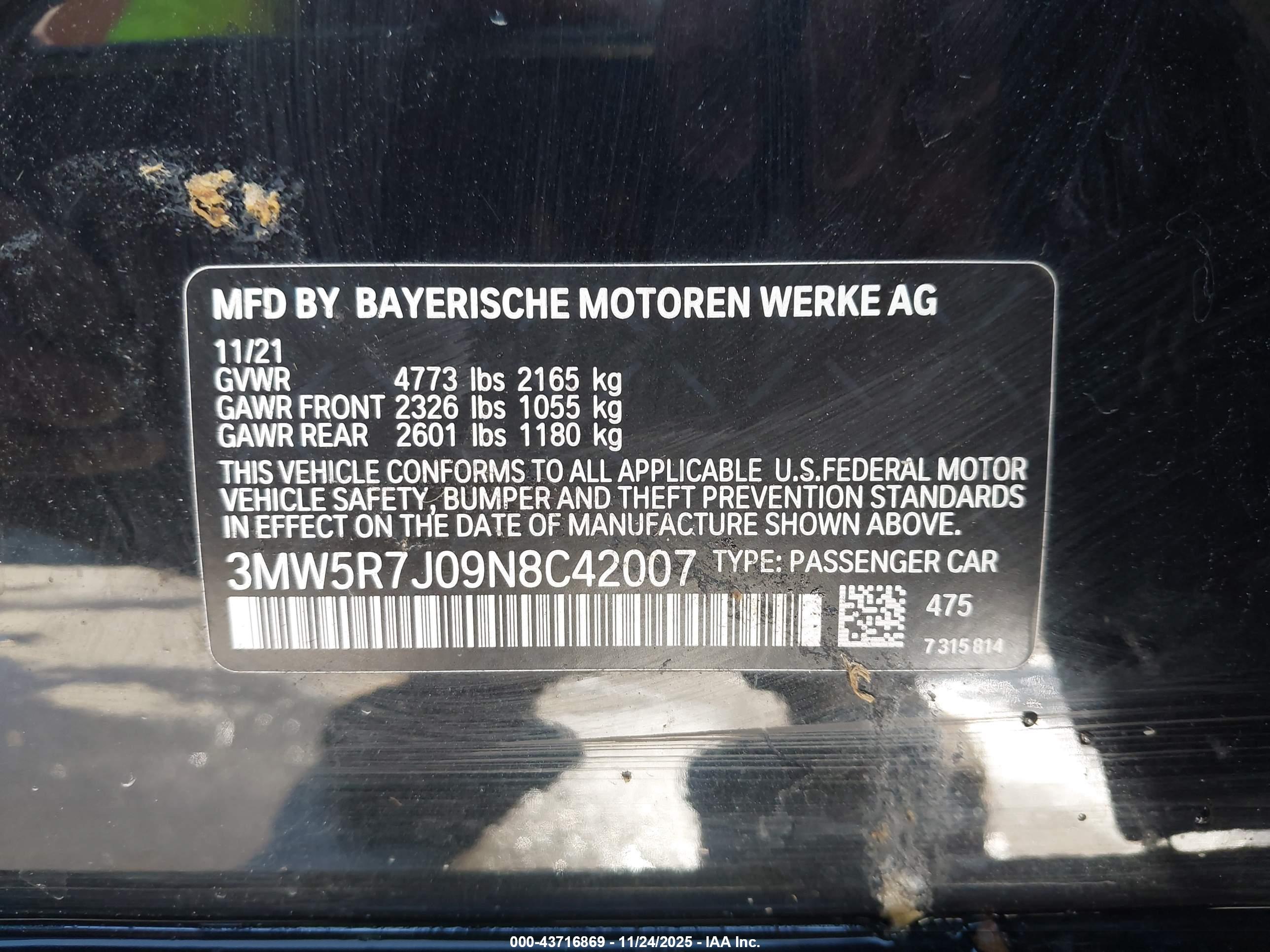 BMW 330I image 9