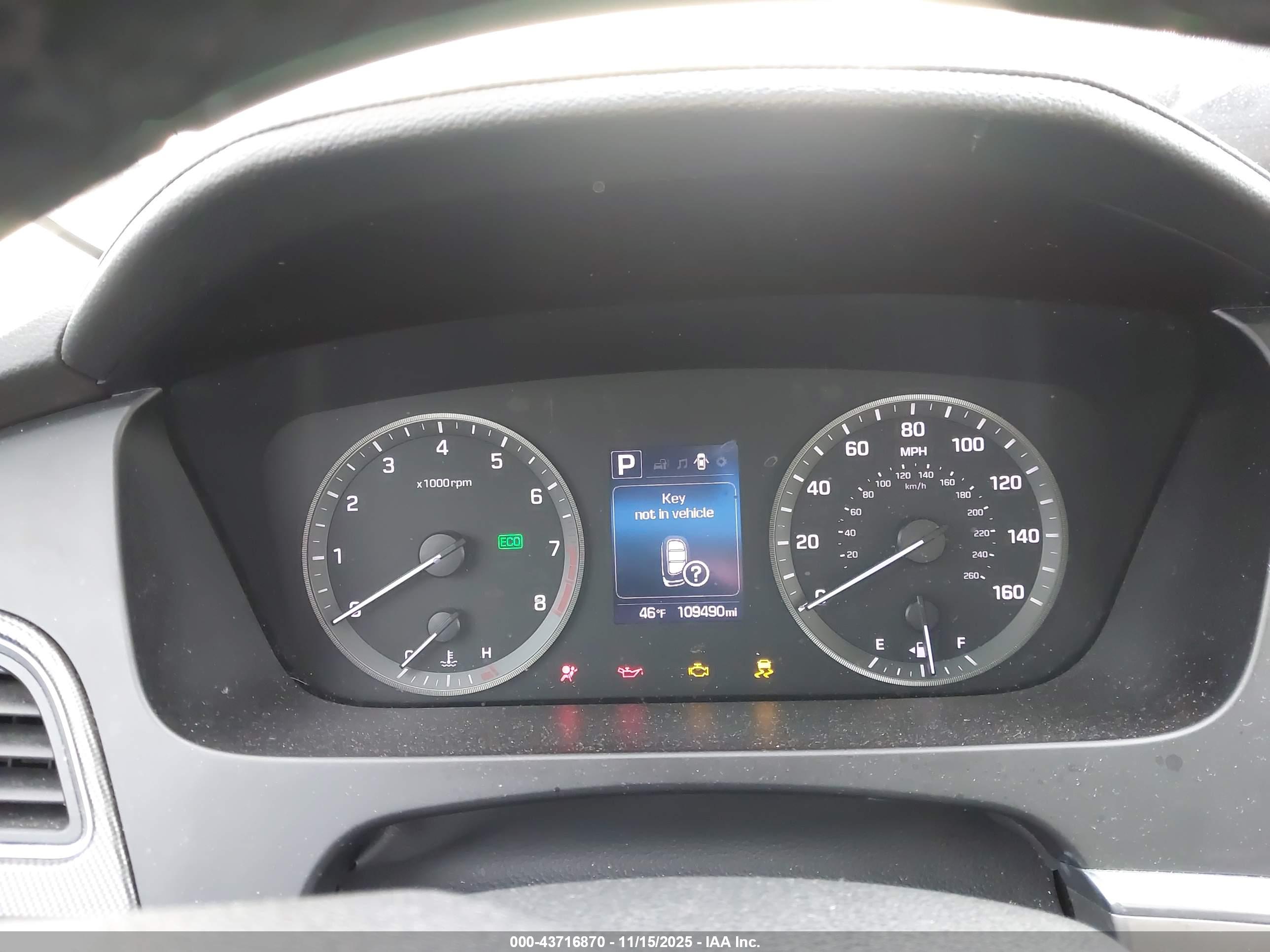 HYUNDAI SONATA image 7