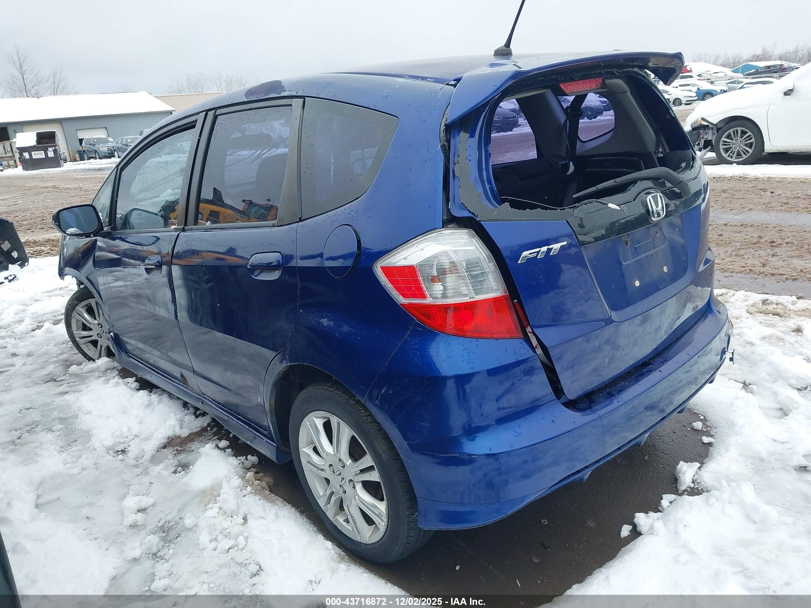 HONDA FIT image 3