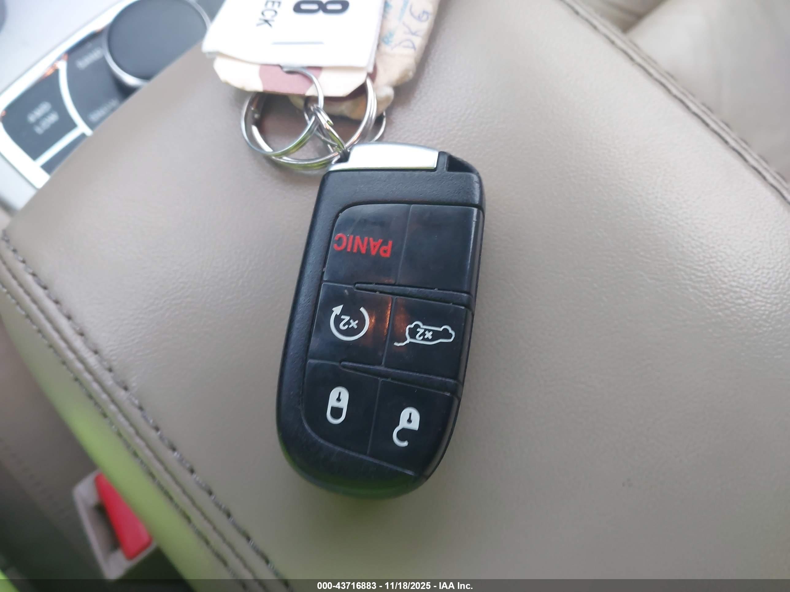 JEEP GRAND image 11