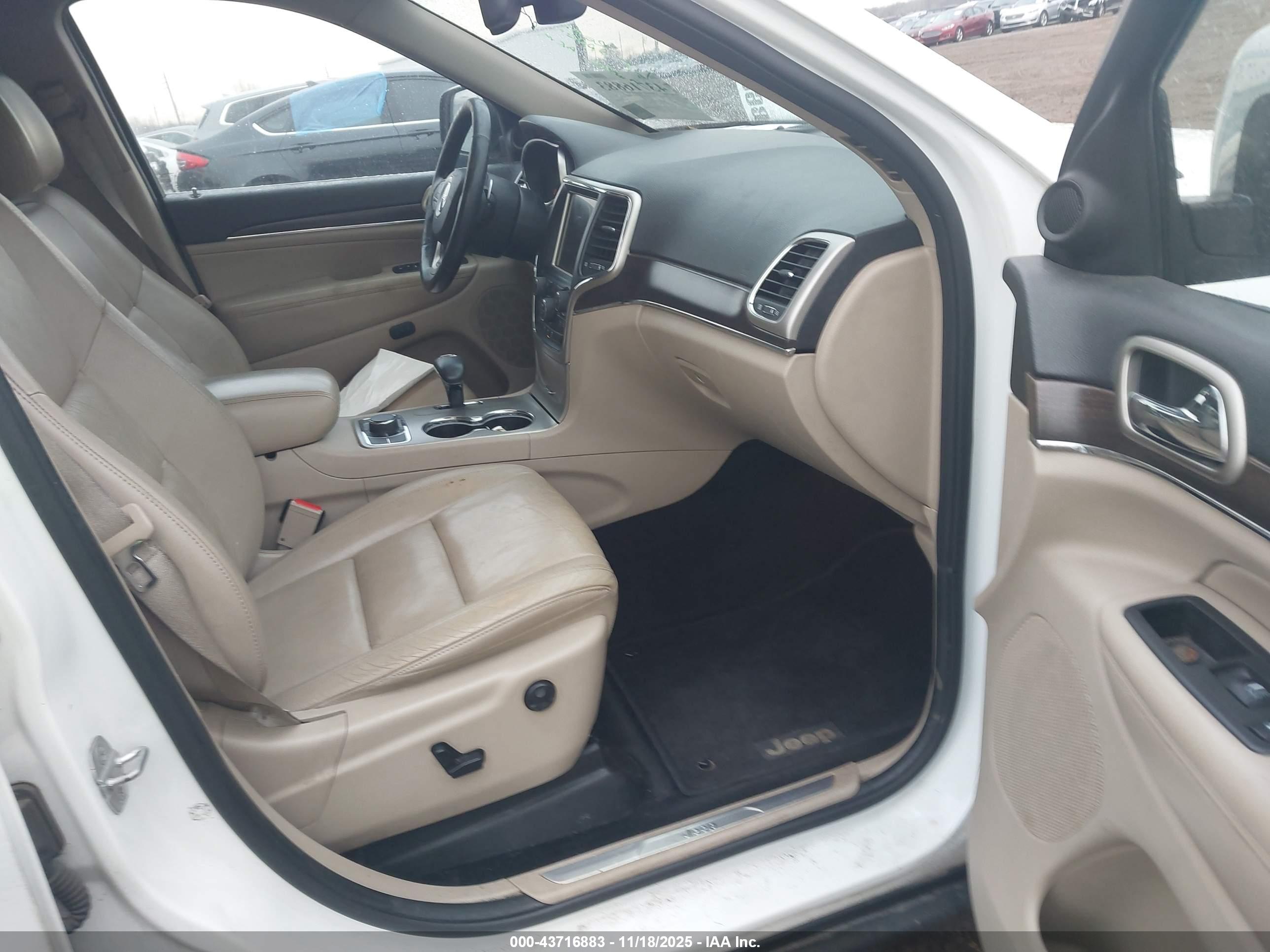 JEEP GRAND image 5
