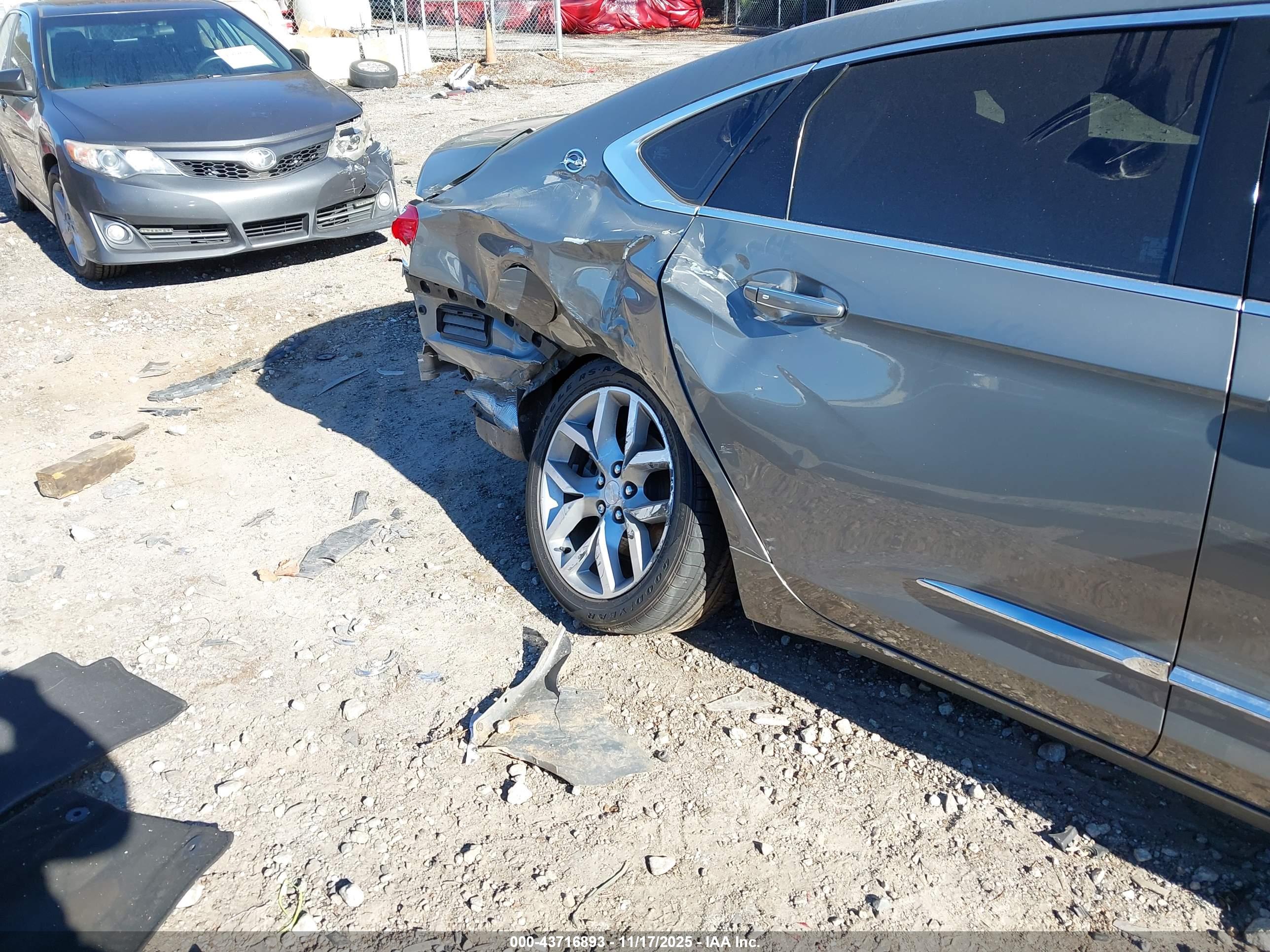 CHEVROLET IMPALA image 6