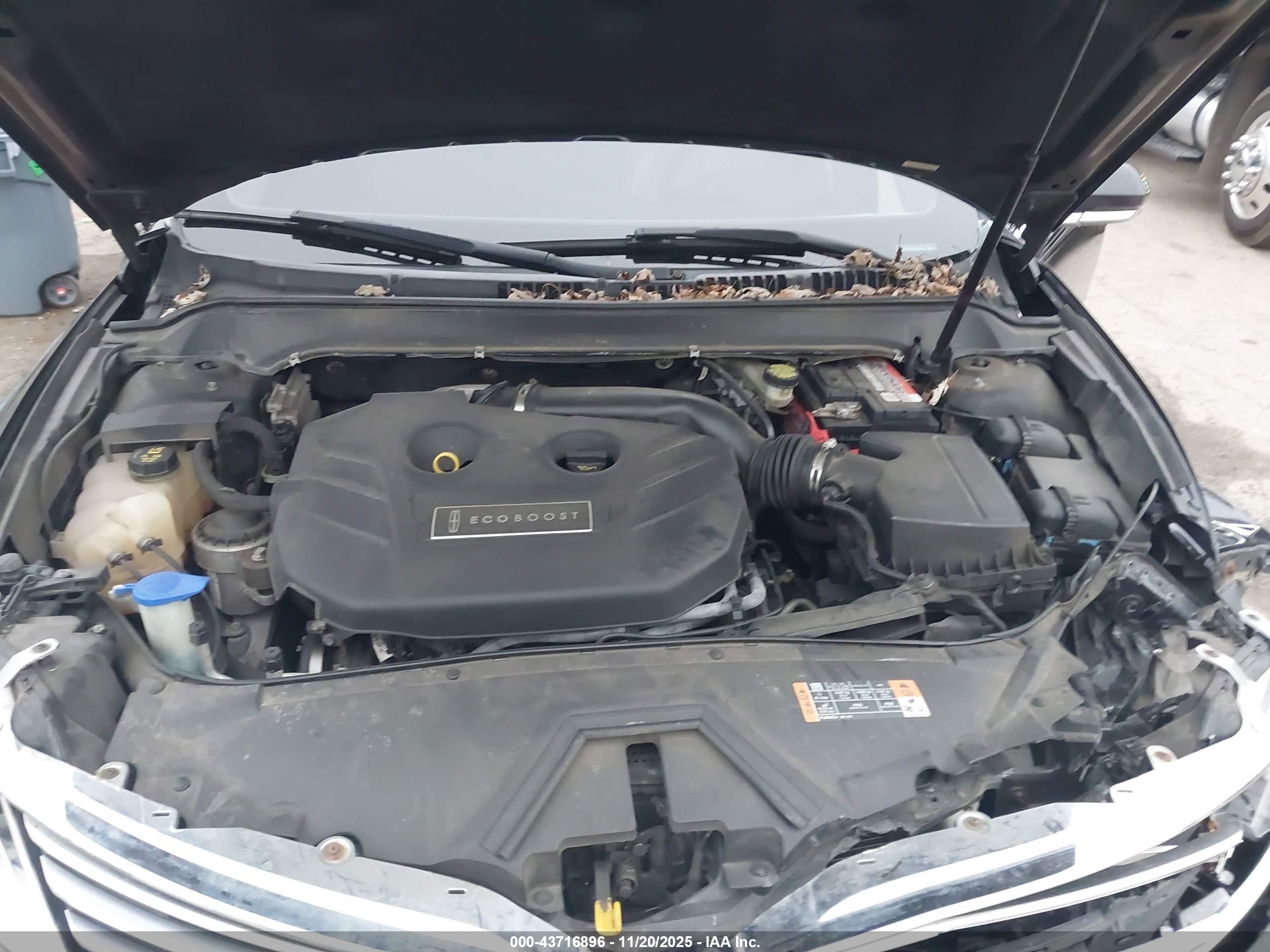 LINCOLN MKZ image 10