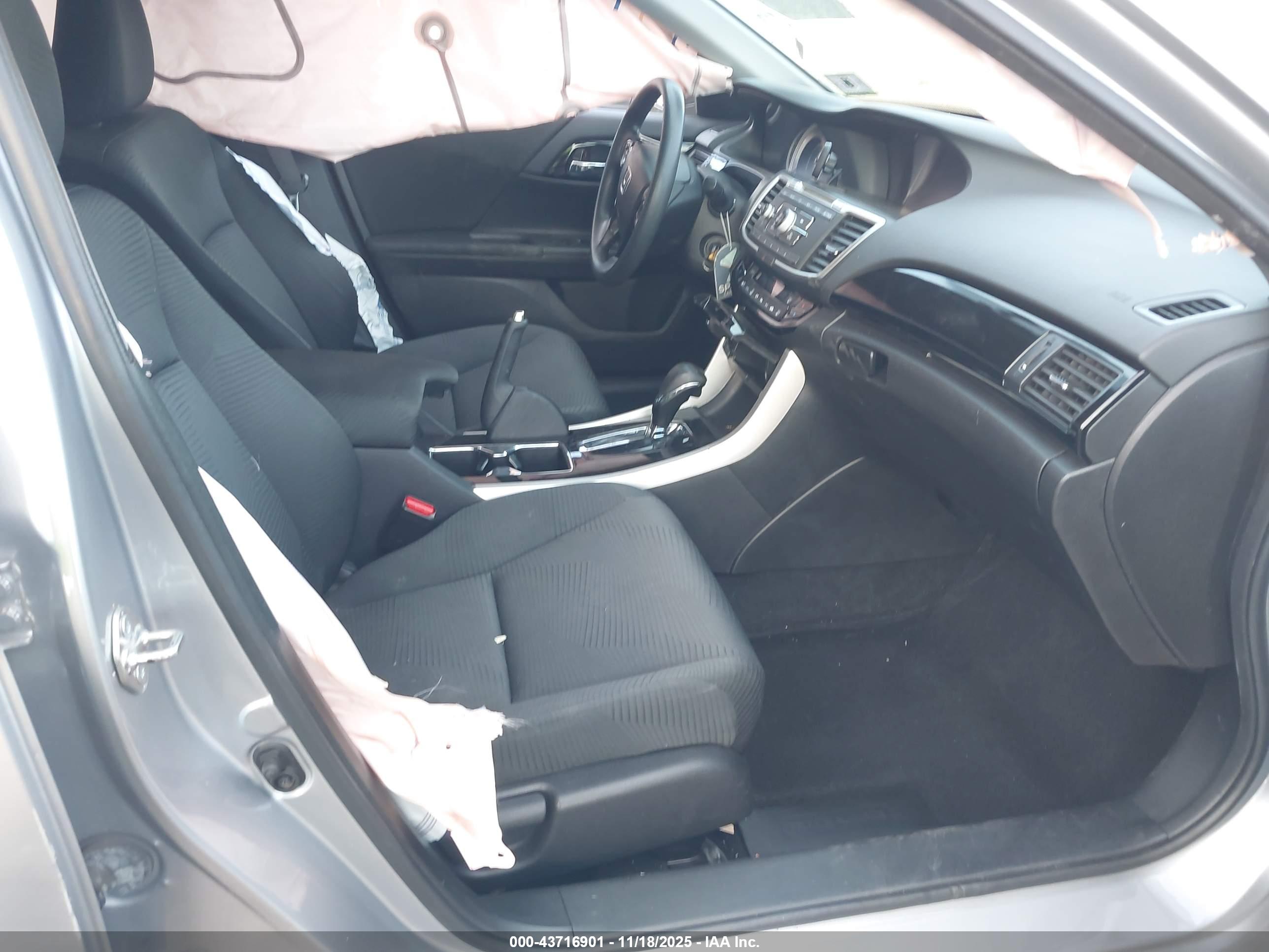 HONDA ACCORD image 5