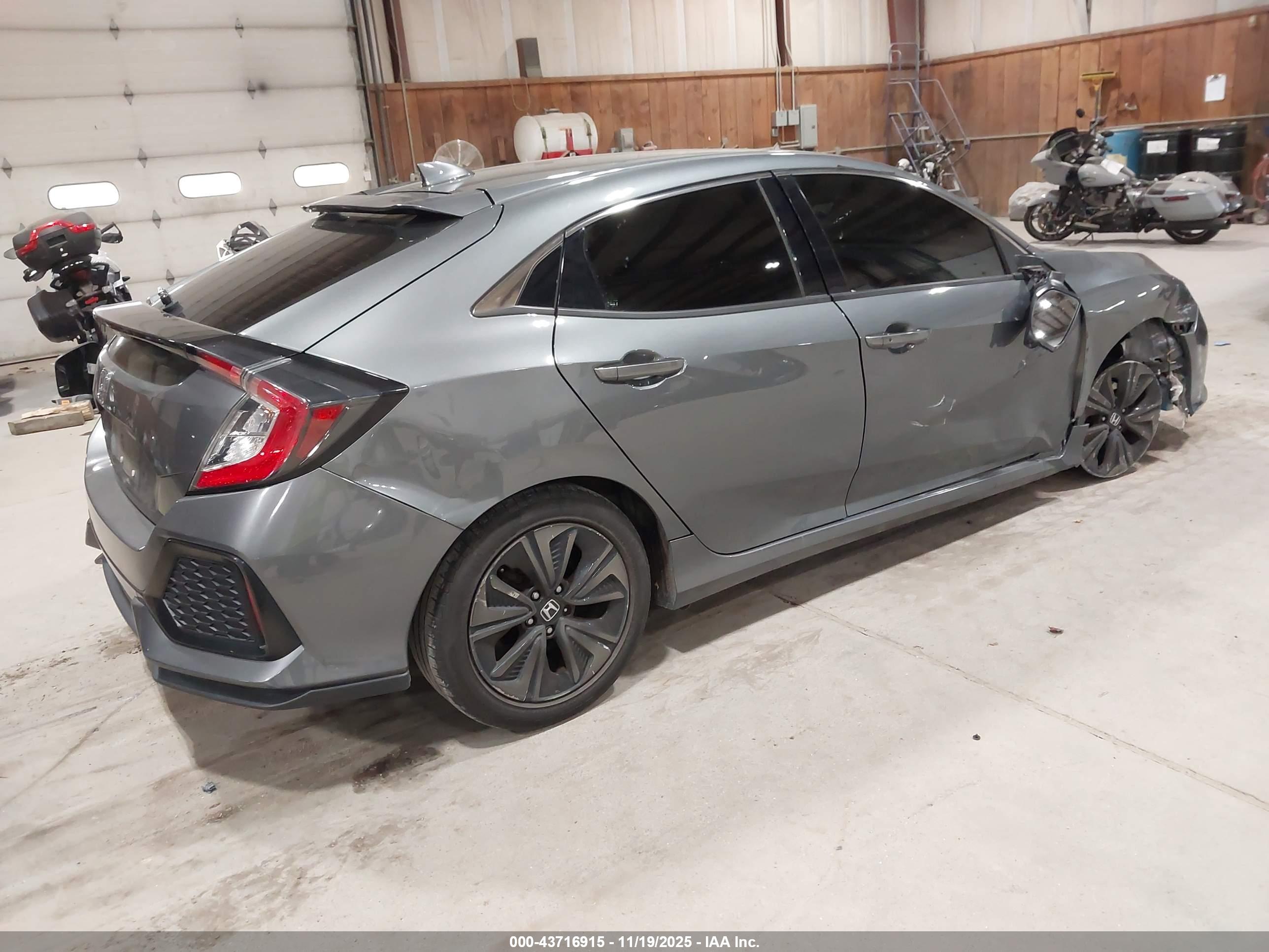 HONDA CIVIC image 4