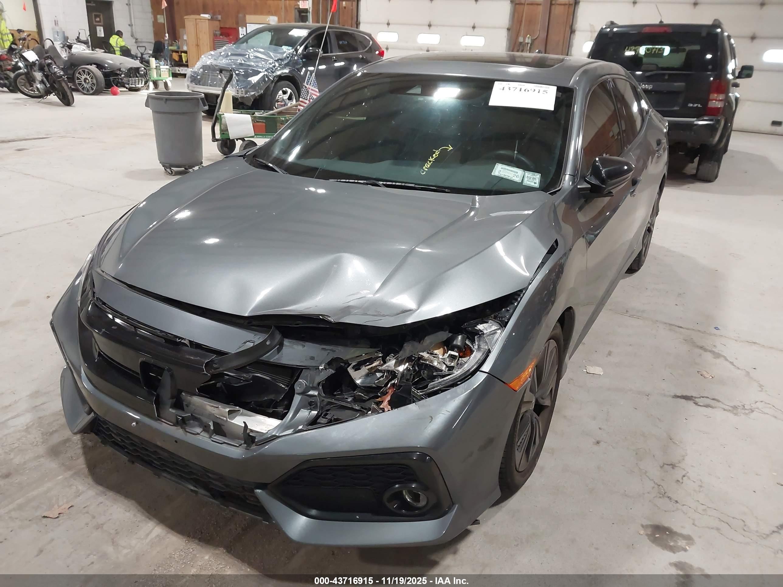HONDA CIVIC image 6
