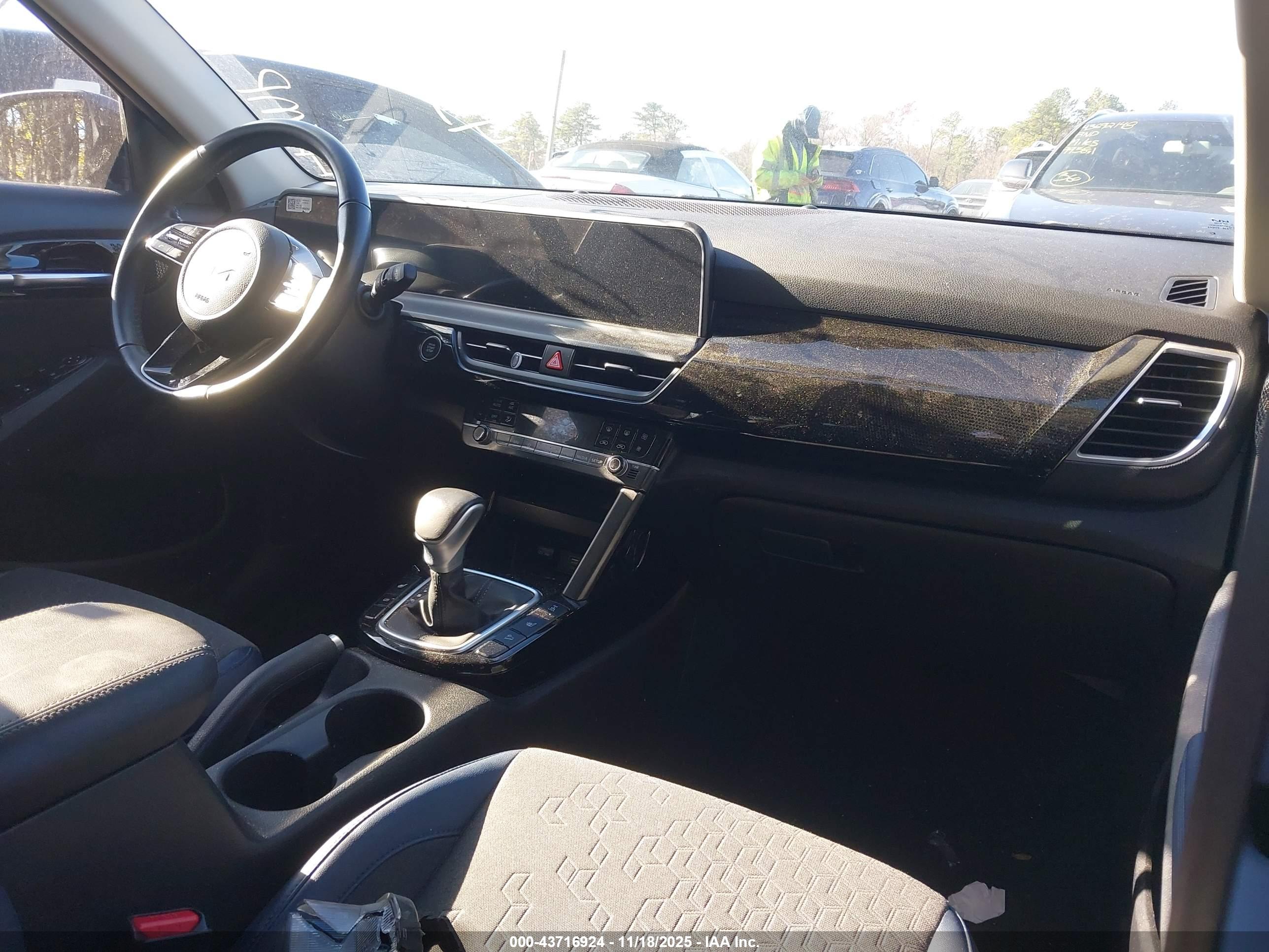 KIA SELTOS image 5