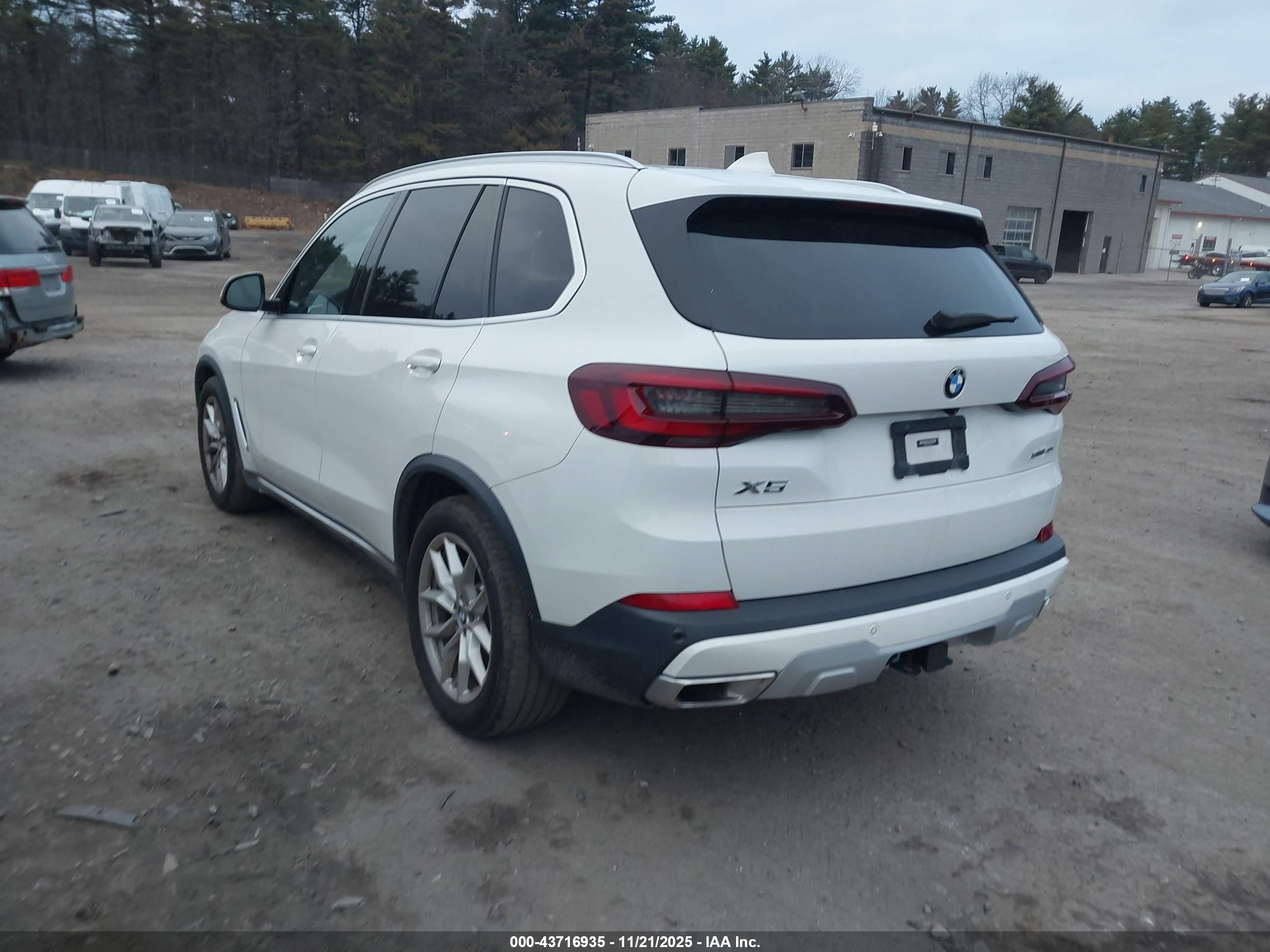 BMW X5 image 3