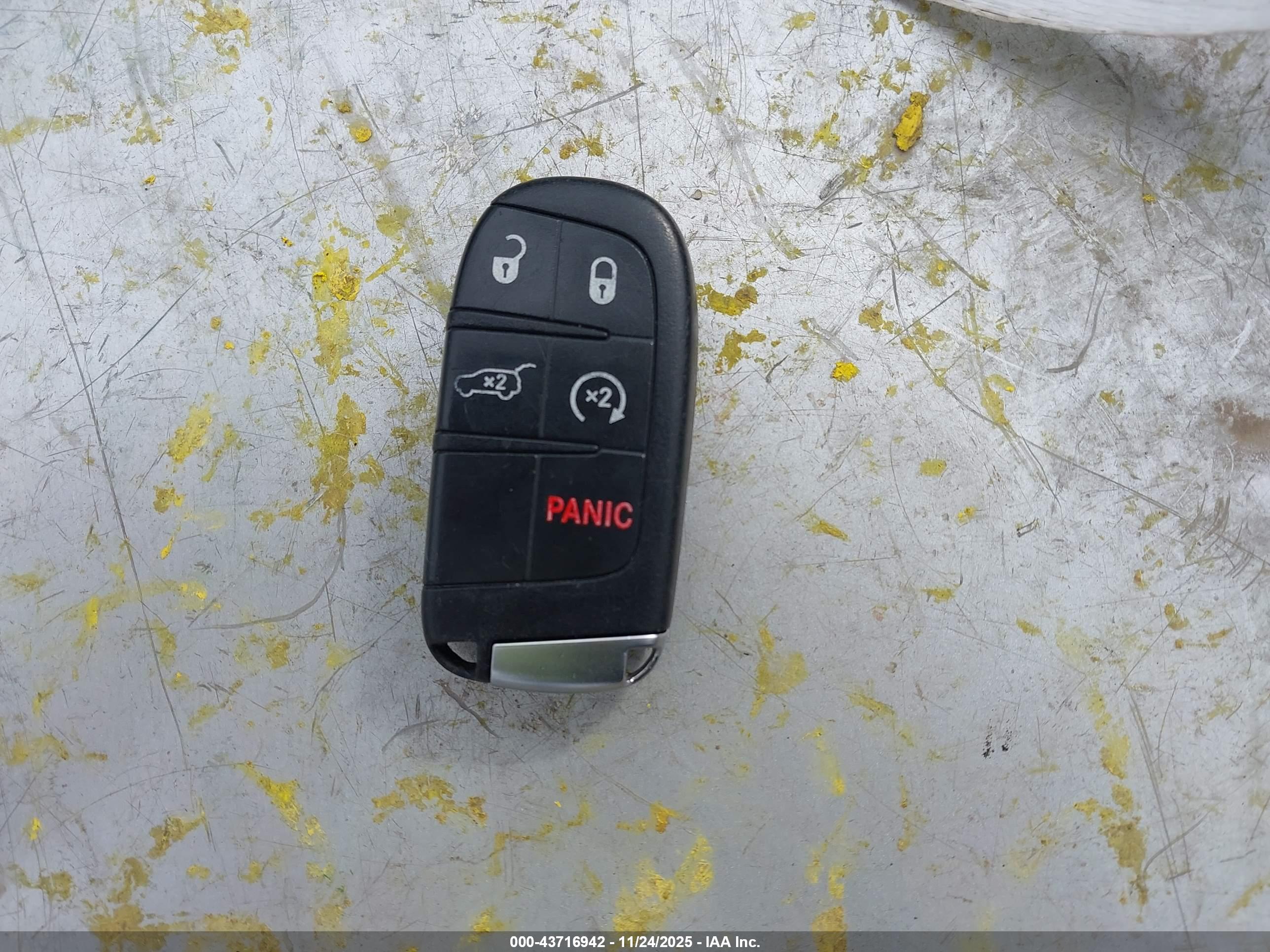 JEEP GRAND image 11