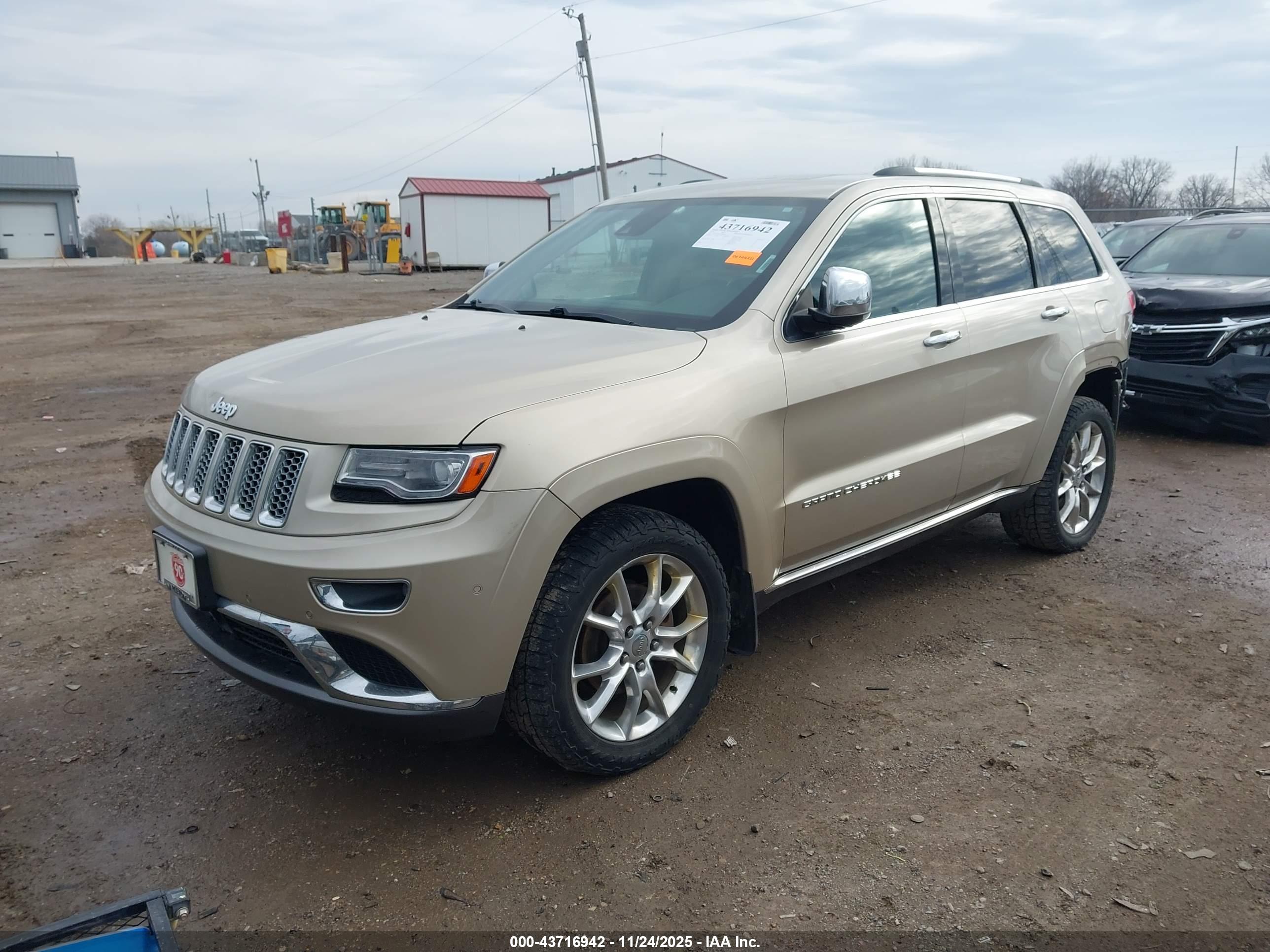 JEEP GRAND image 2