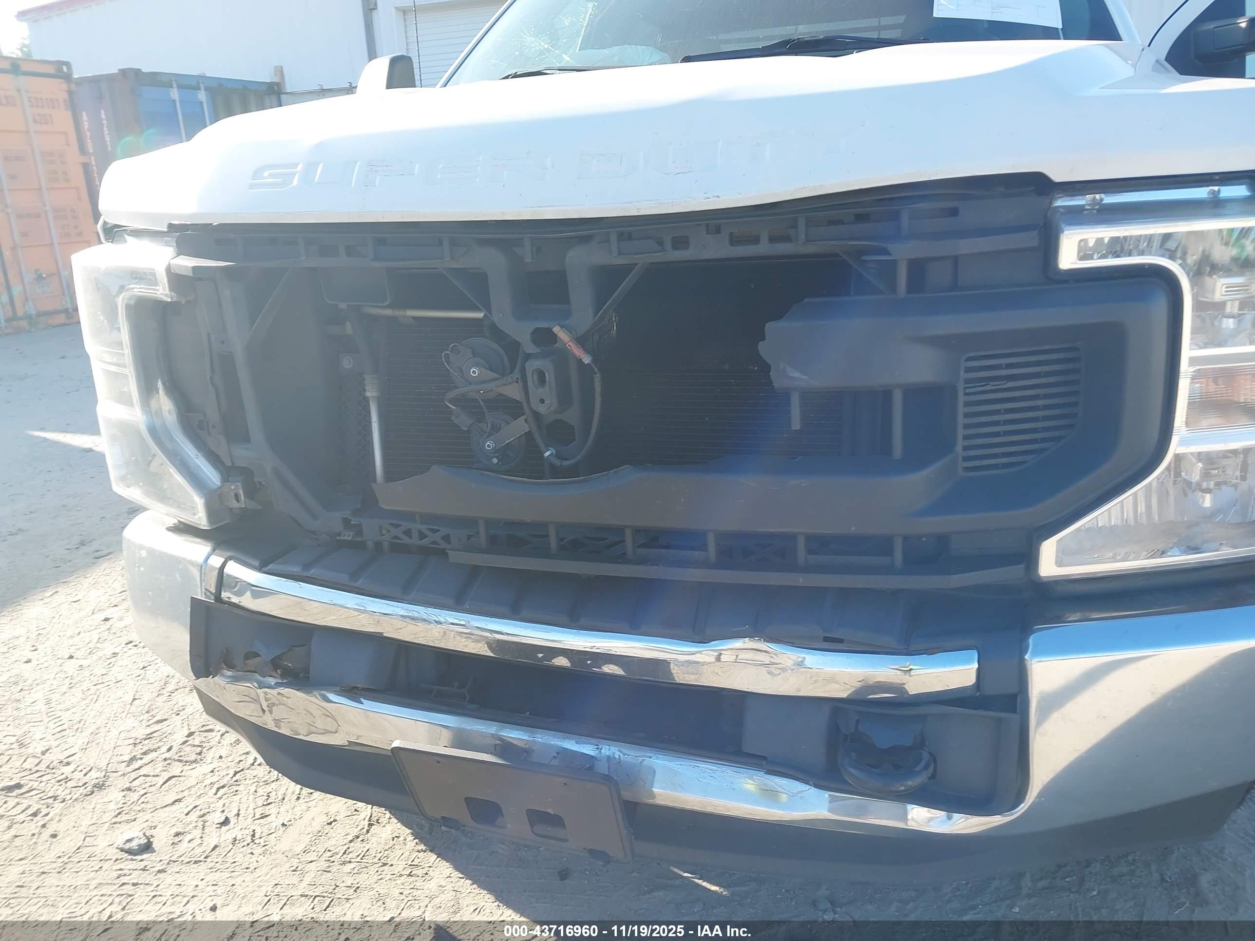 FORD F-250 image 6