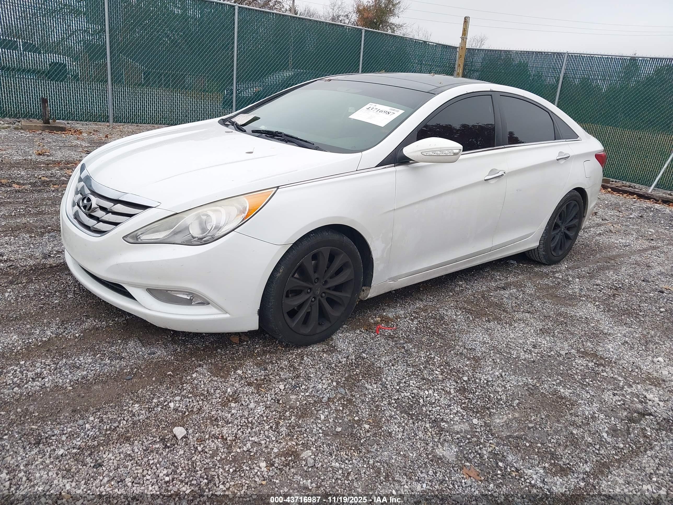 HYUNDAI SONATA image 2