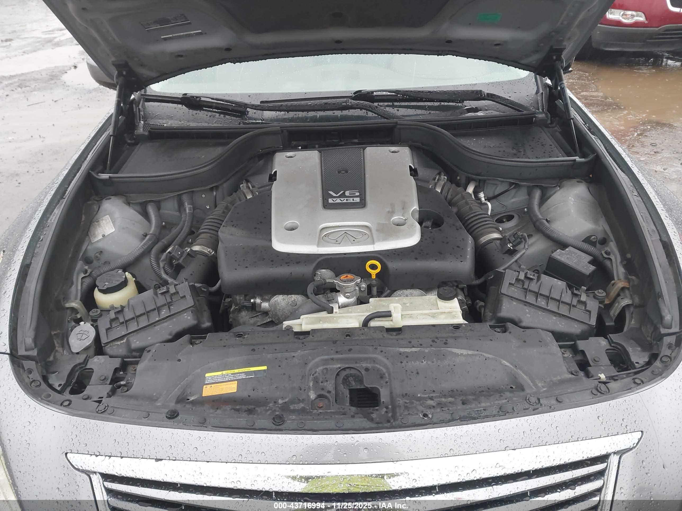 INFINITI G37X image 10