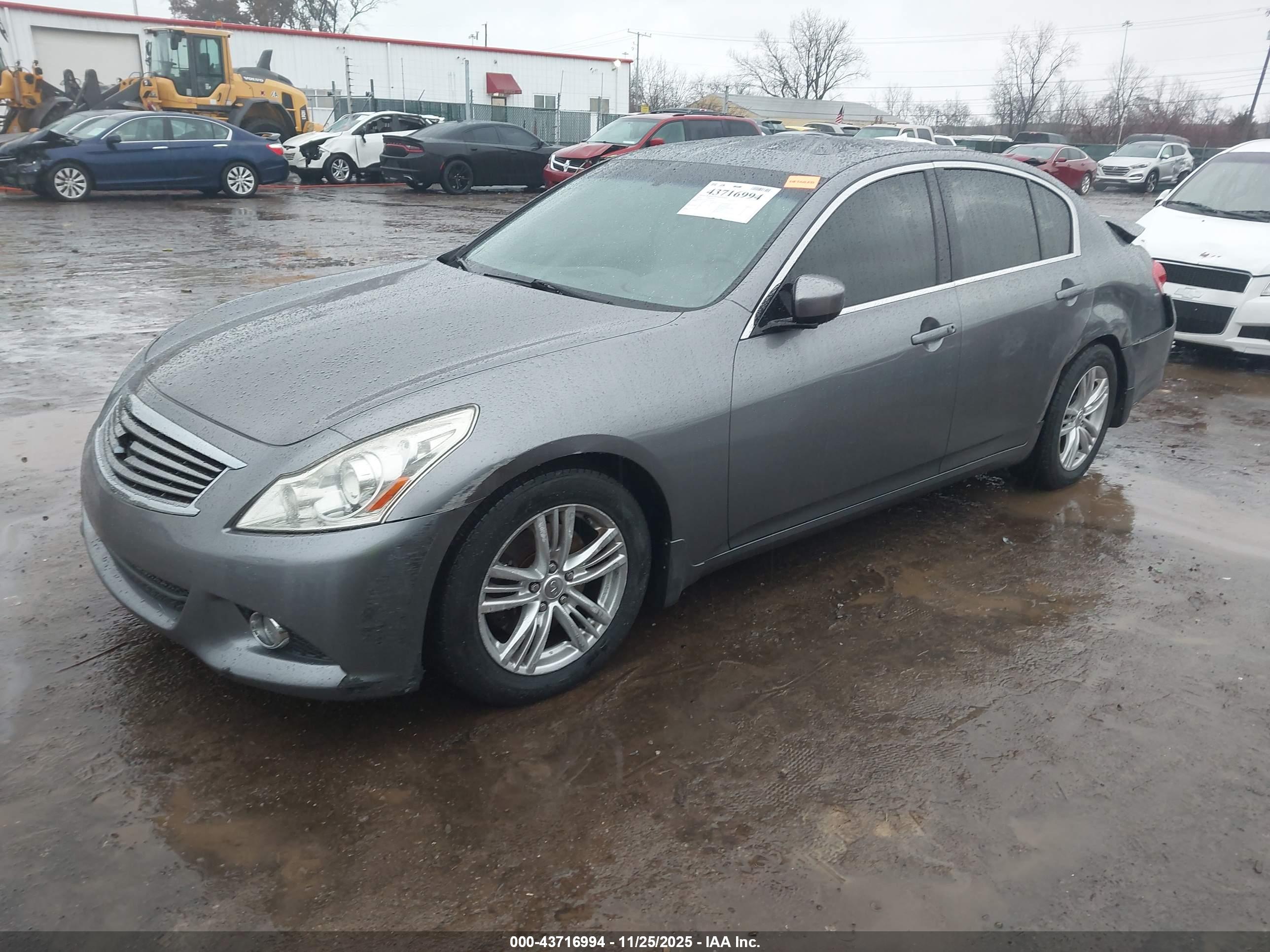 INFINITI G37X image 2