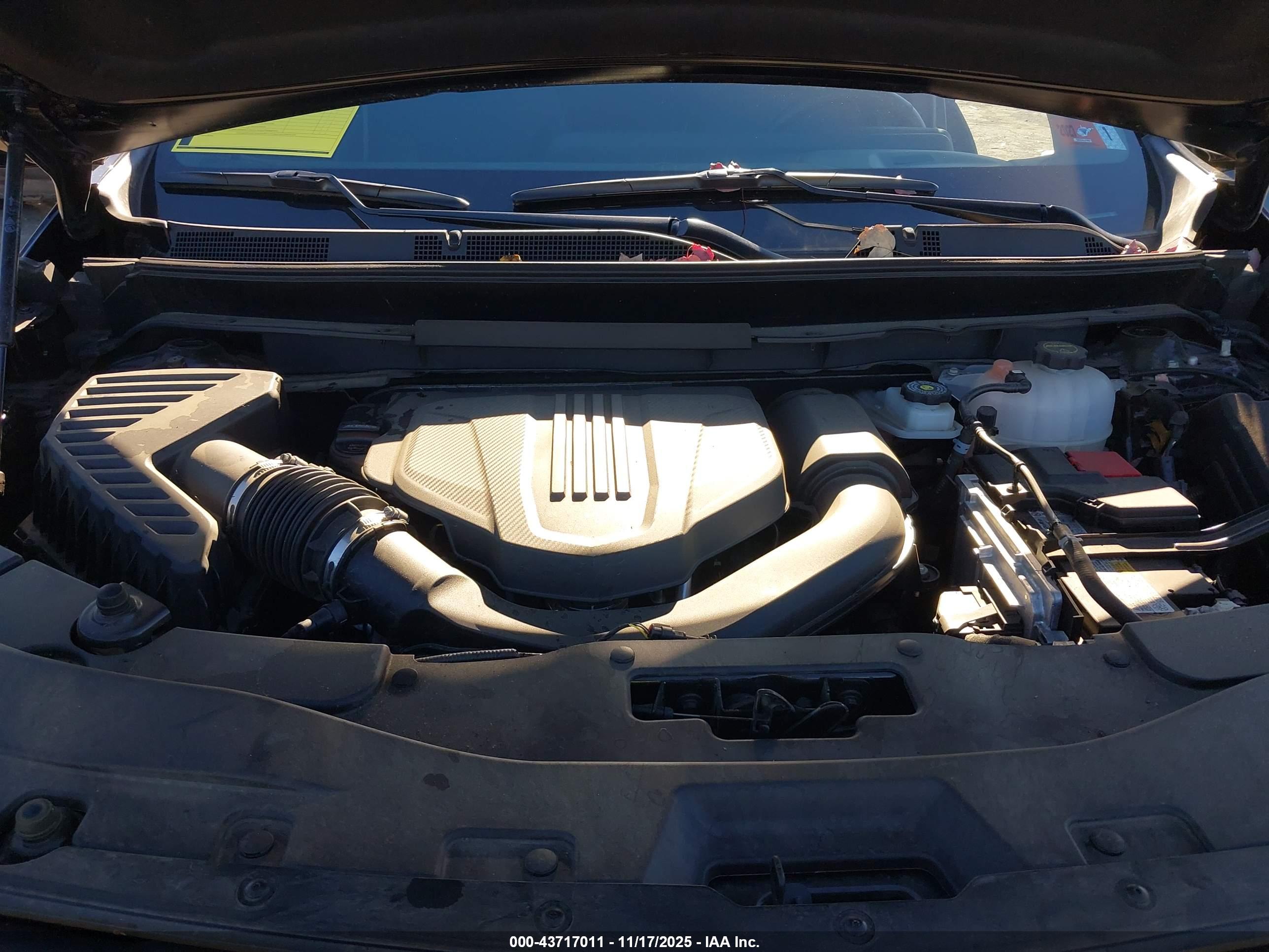 CHEVROLET TRAVERSE image 10