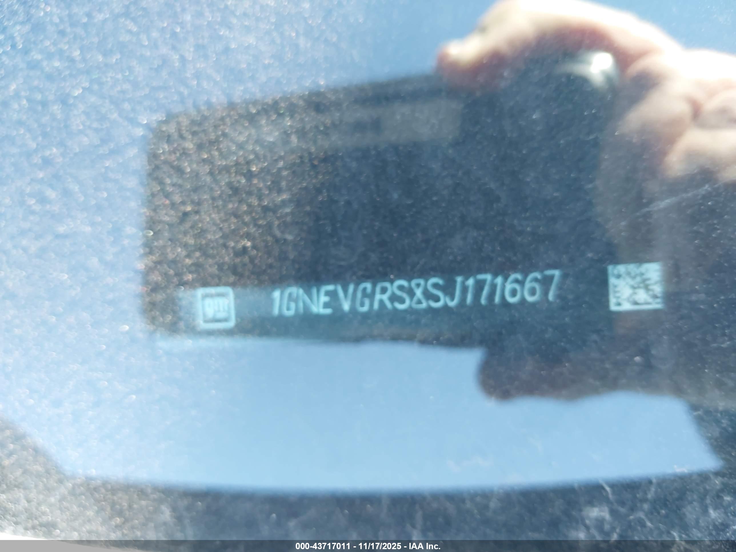 CHEVROLET TRAVERSE image 9