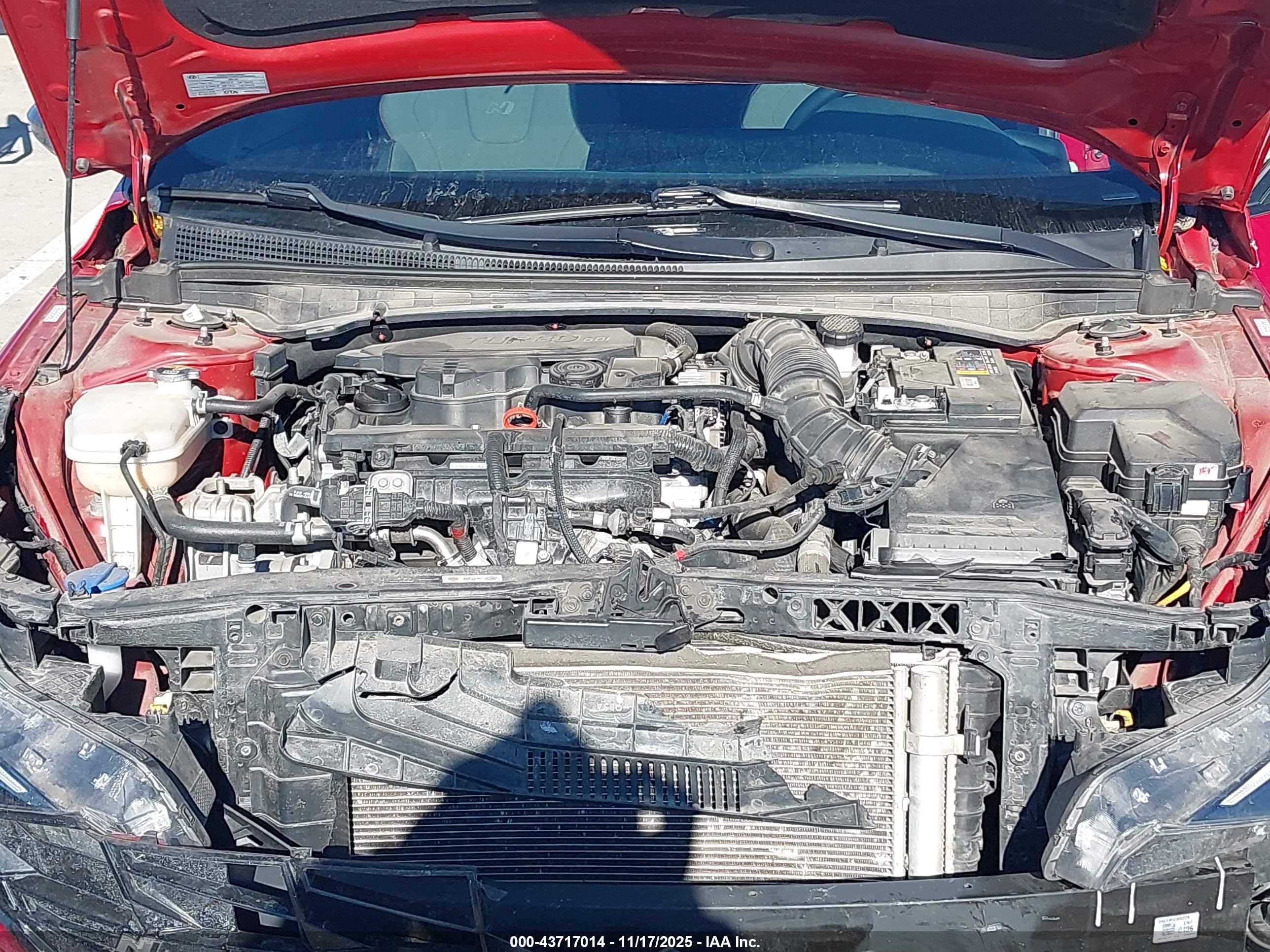 HYUNDAI ELANTRA image 10