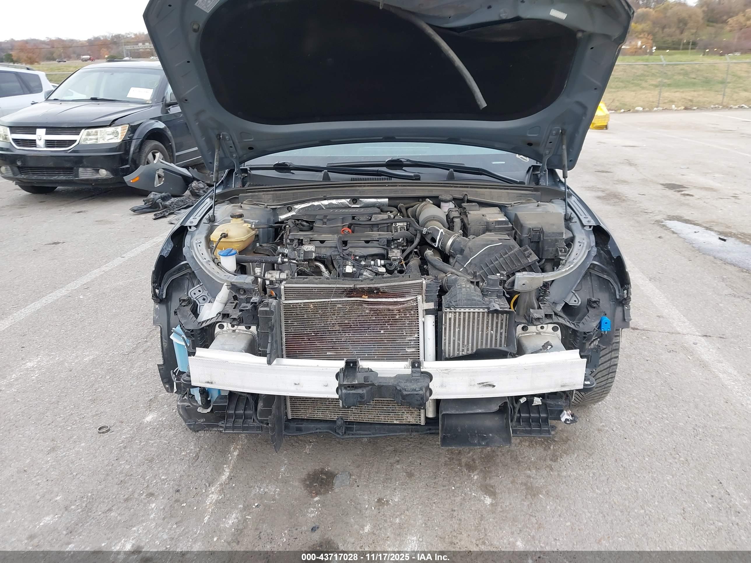 KIA K5 image 10