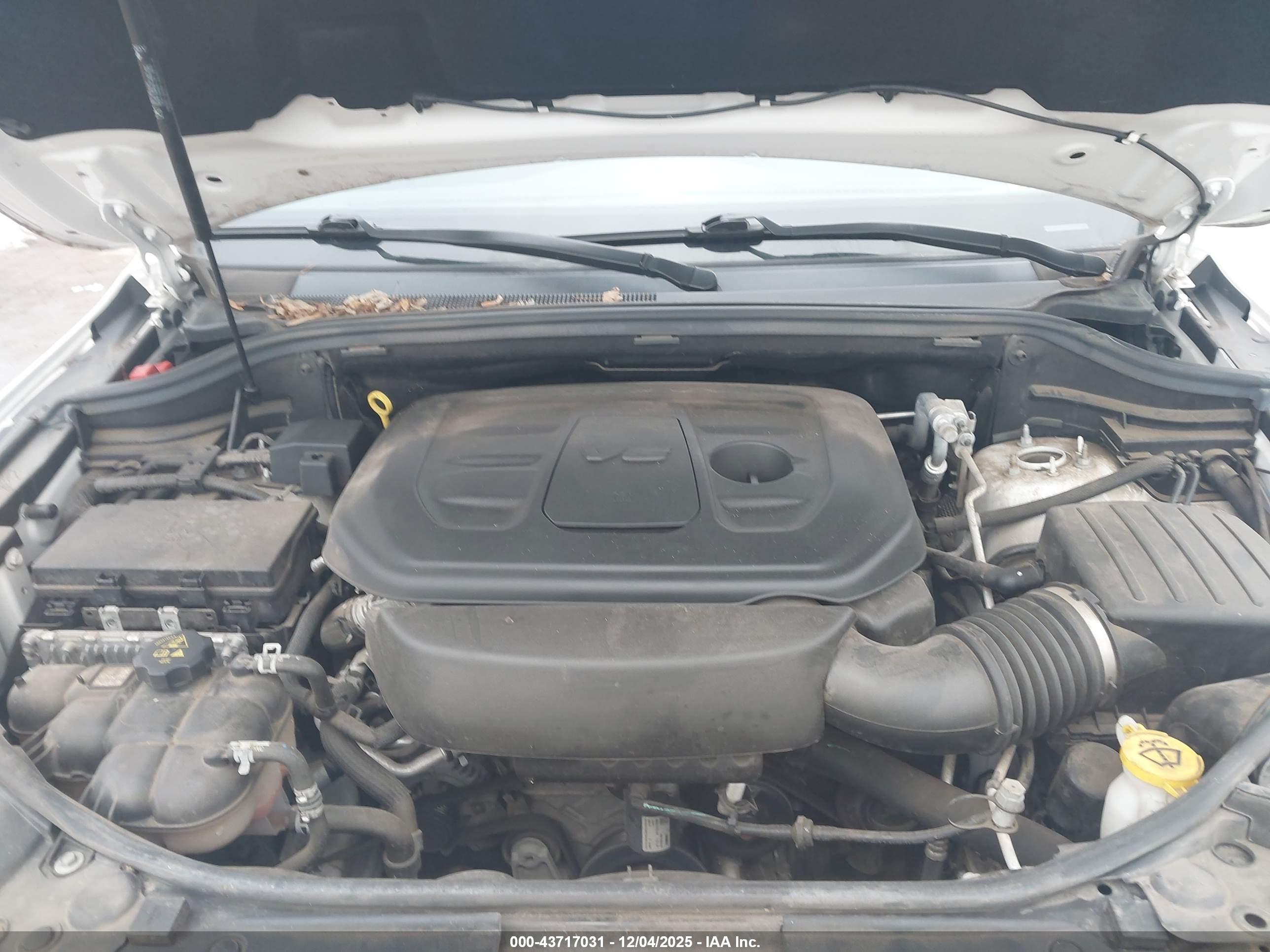 JEEP GRAND image 10