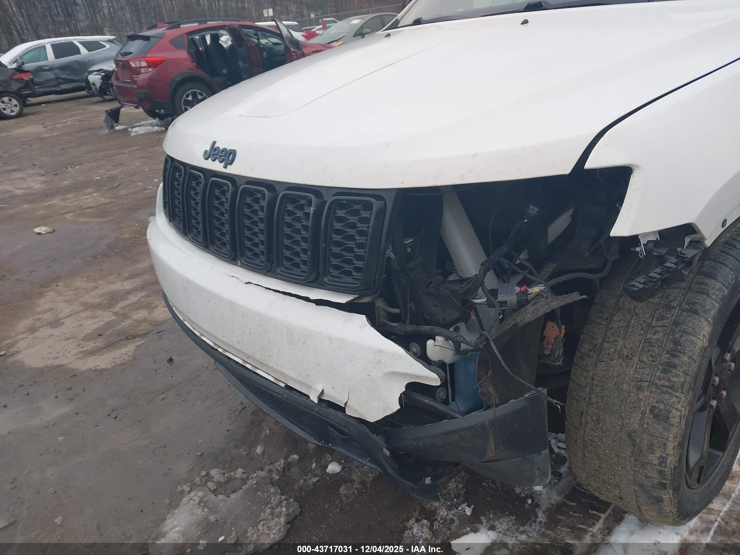 JEEP GRAND image 6
