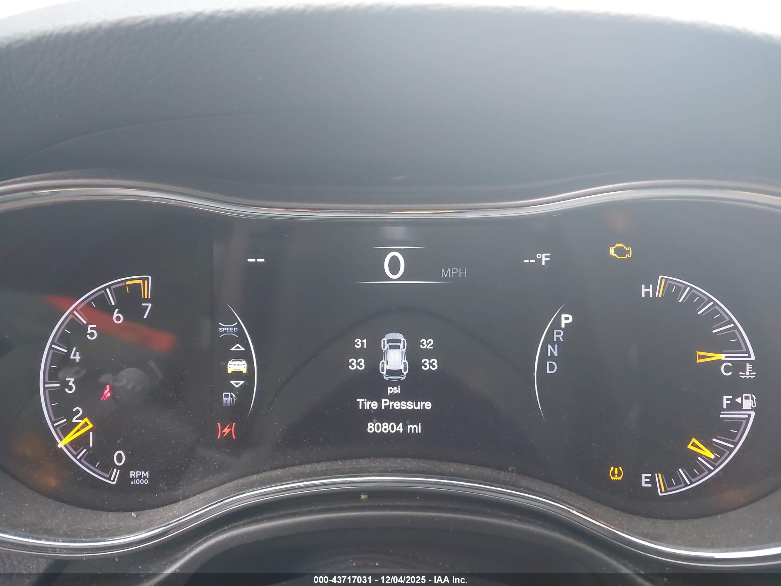 JEEP GRAND image 7