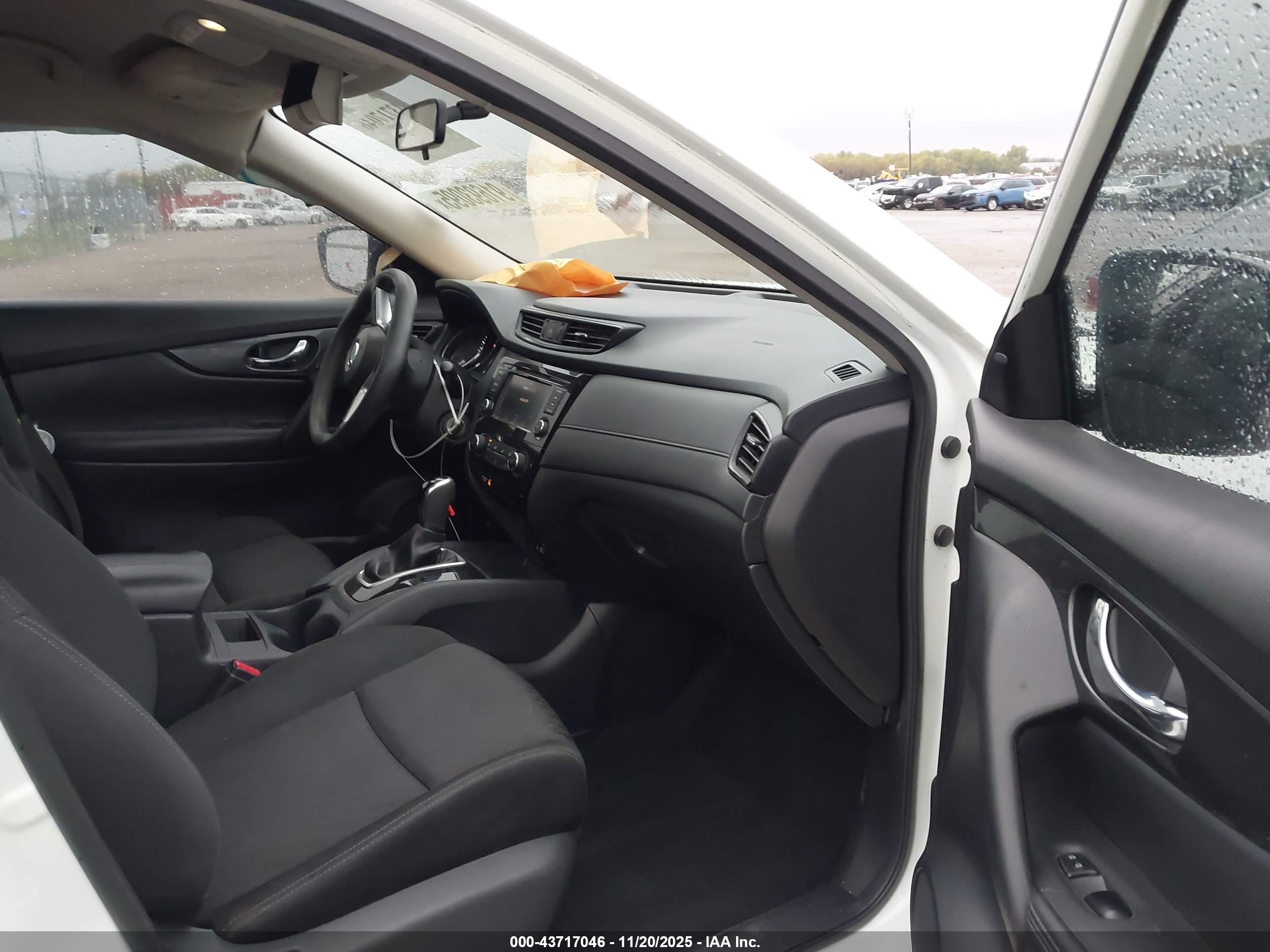 NISSAN ROGUE image 5