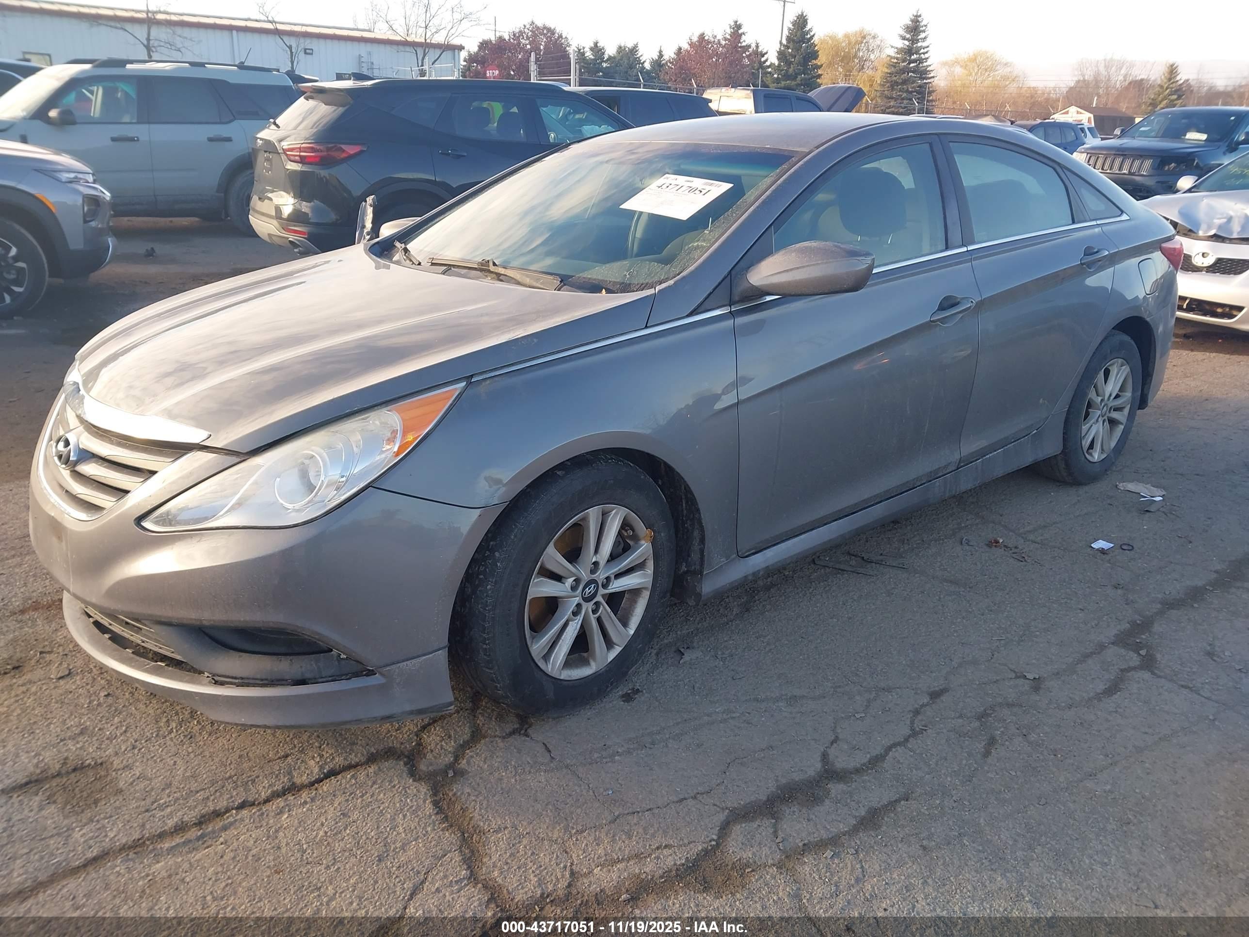 HYUNDAI SONATA image 2