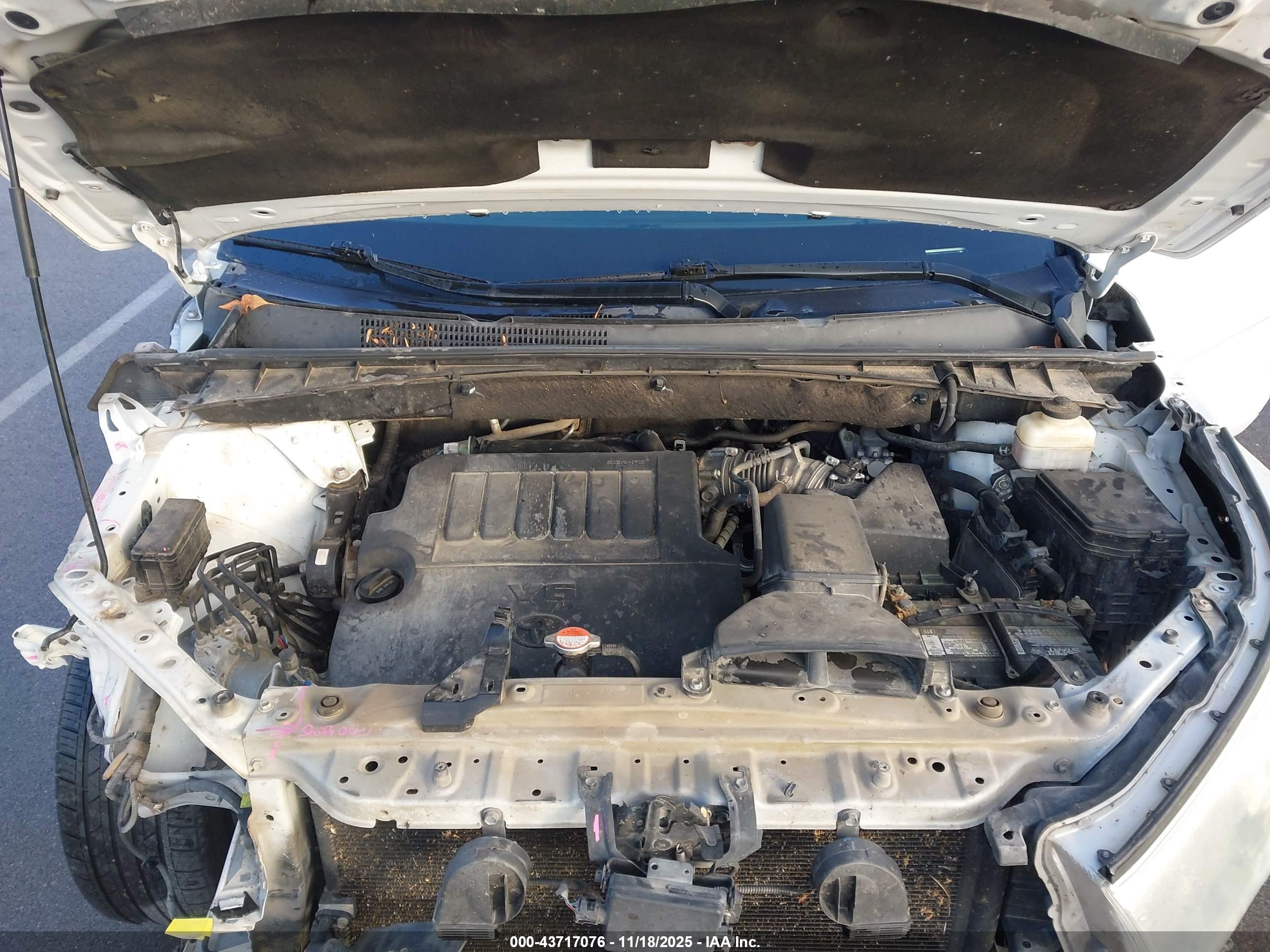 TOYOTA HIGHLANDER image 10