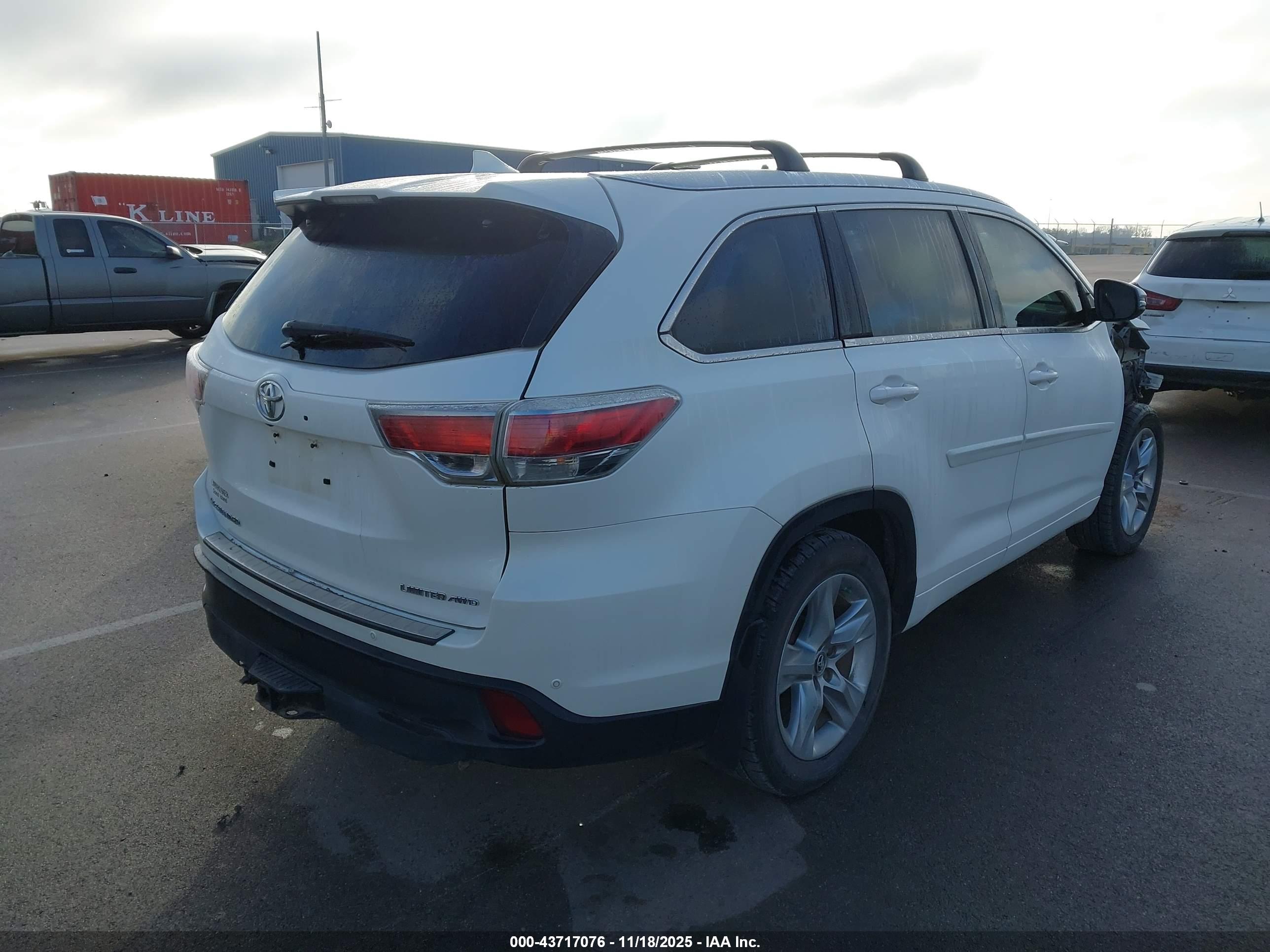 TOYOTA HIGHLANDER image 4